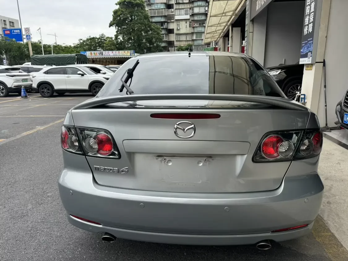 Mazda 6