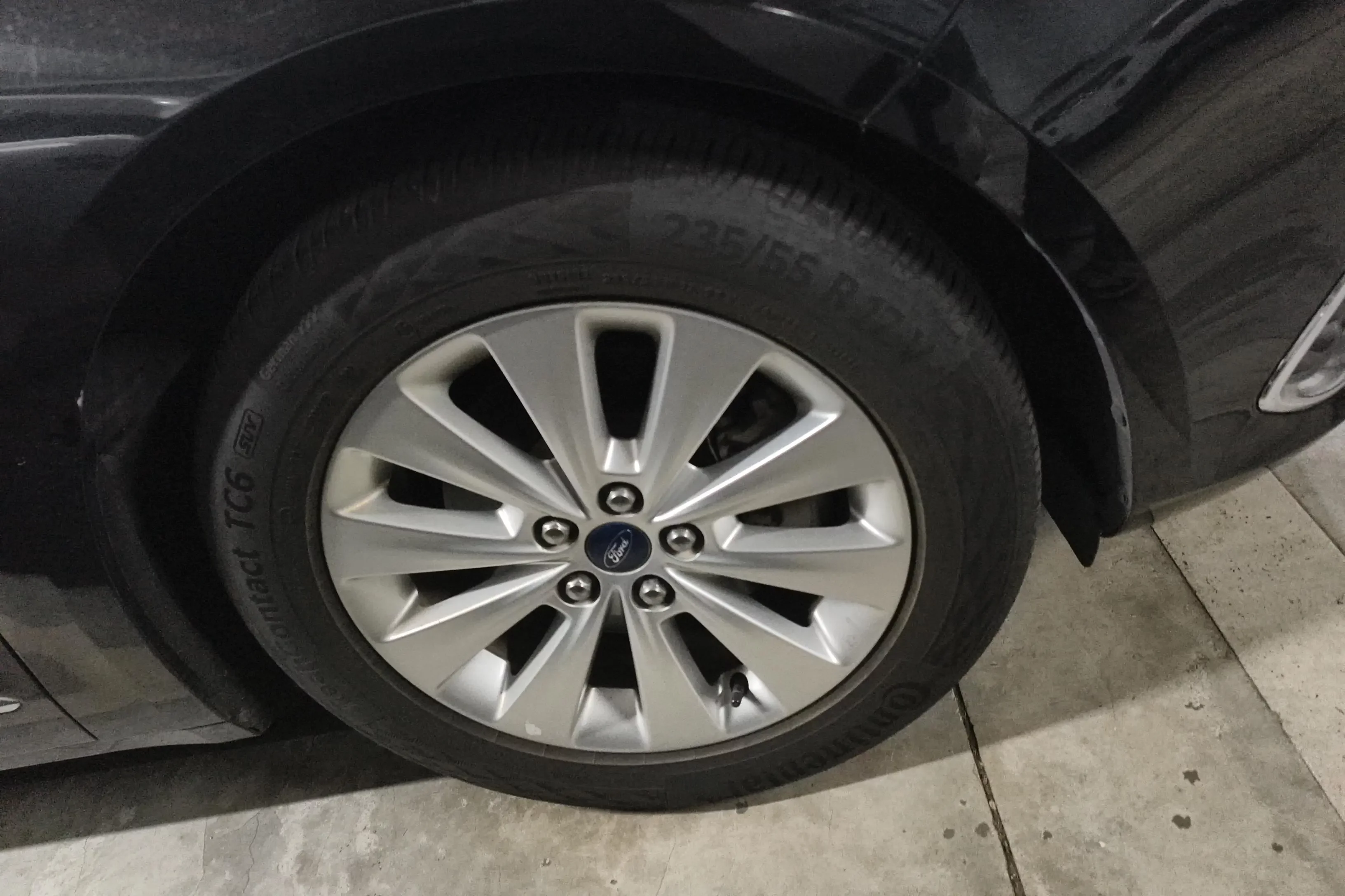 Ford Taurus