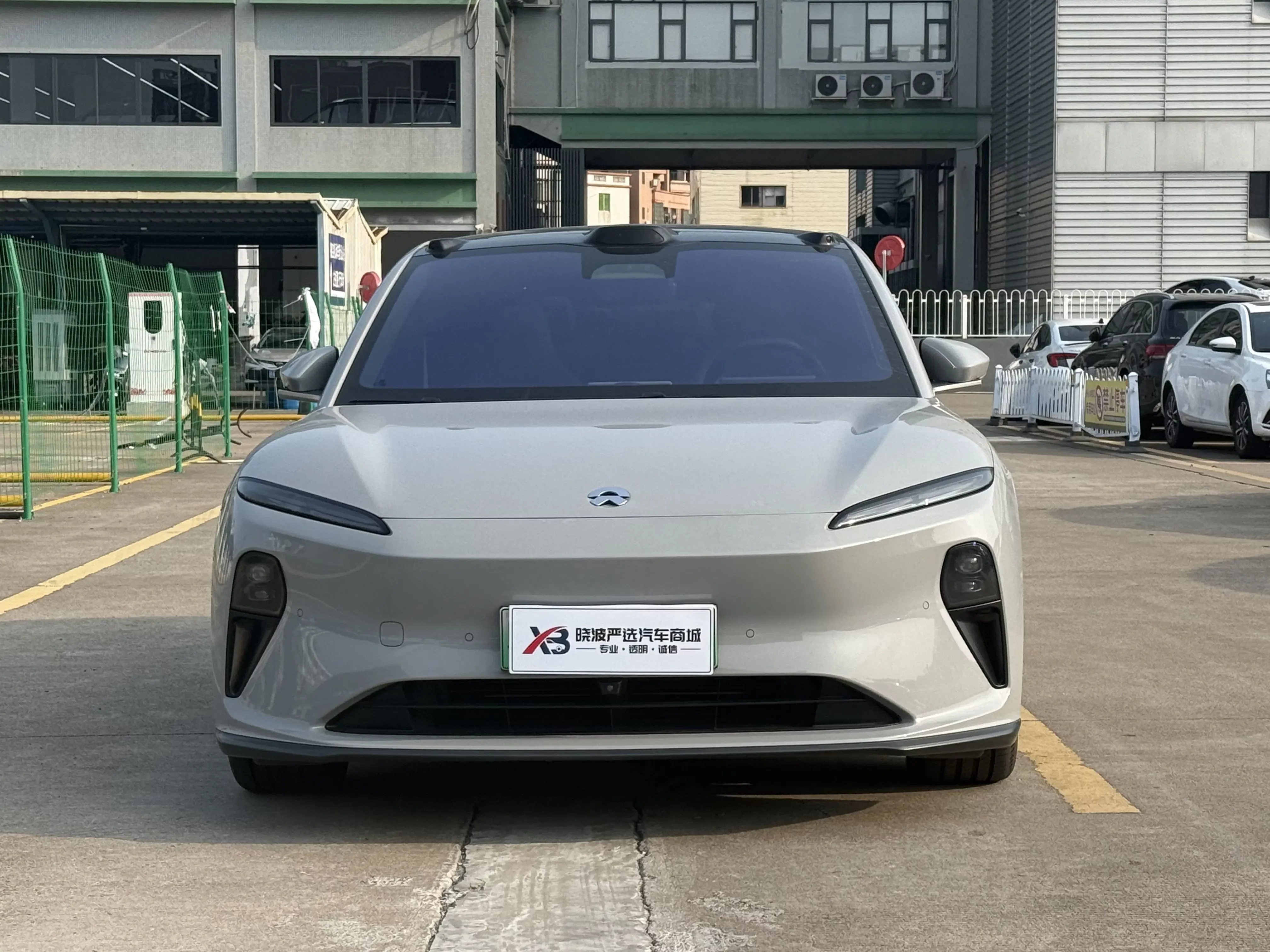 NIO ET5T  из Китая