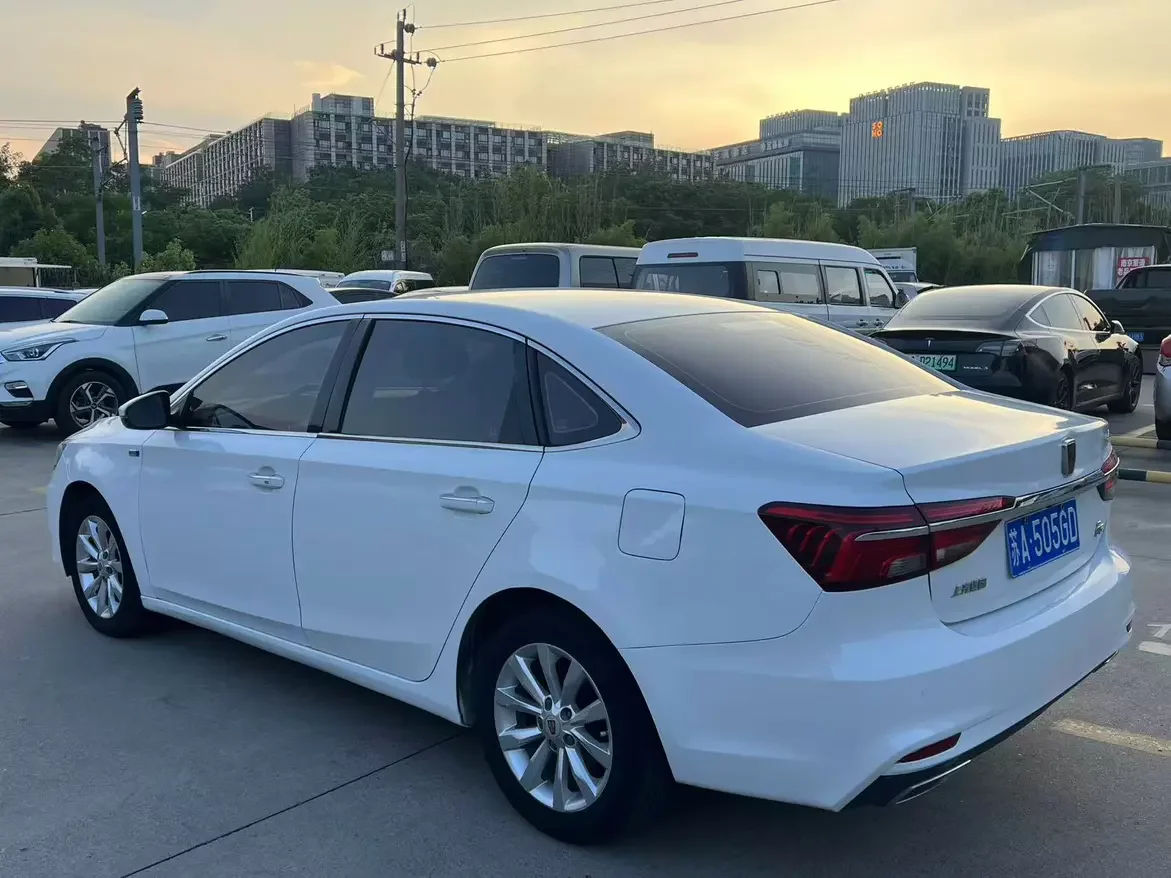 Roewe i6 Classic