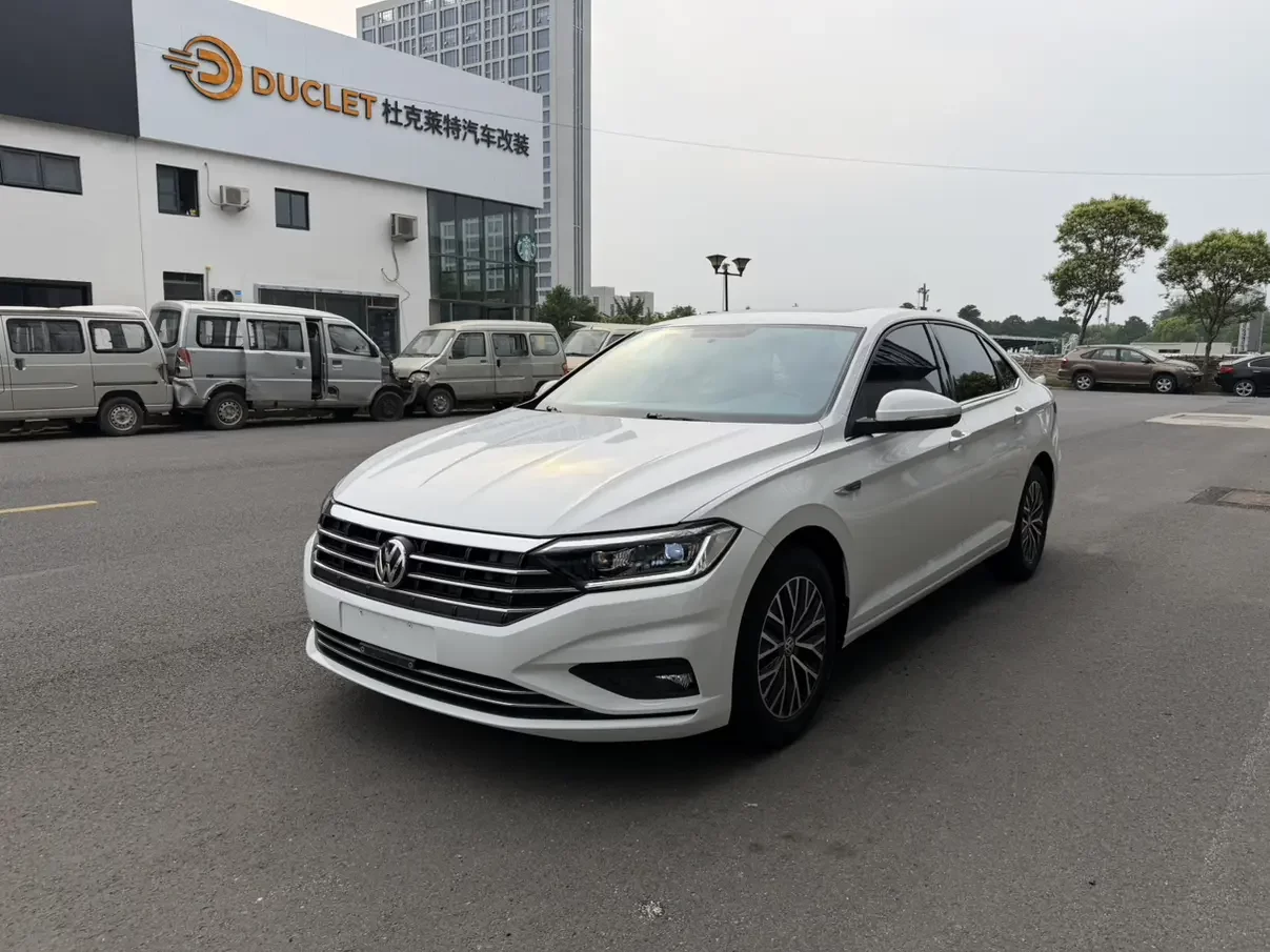 Volkswagen Sagitar