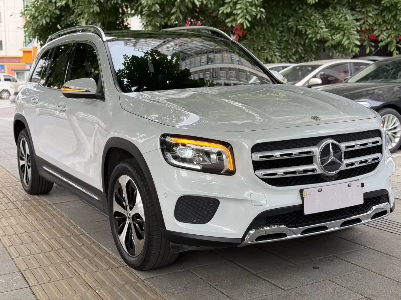 Mercedes-Benz GLB