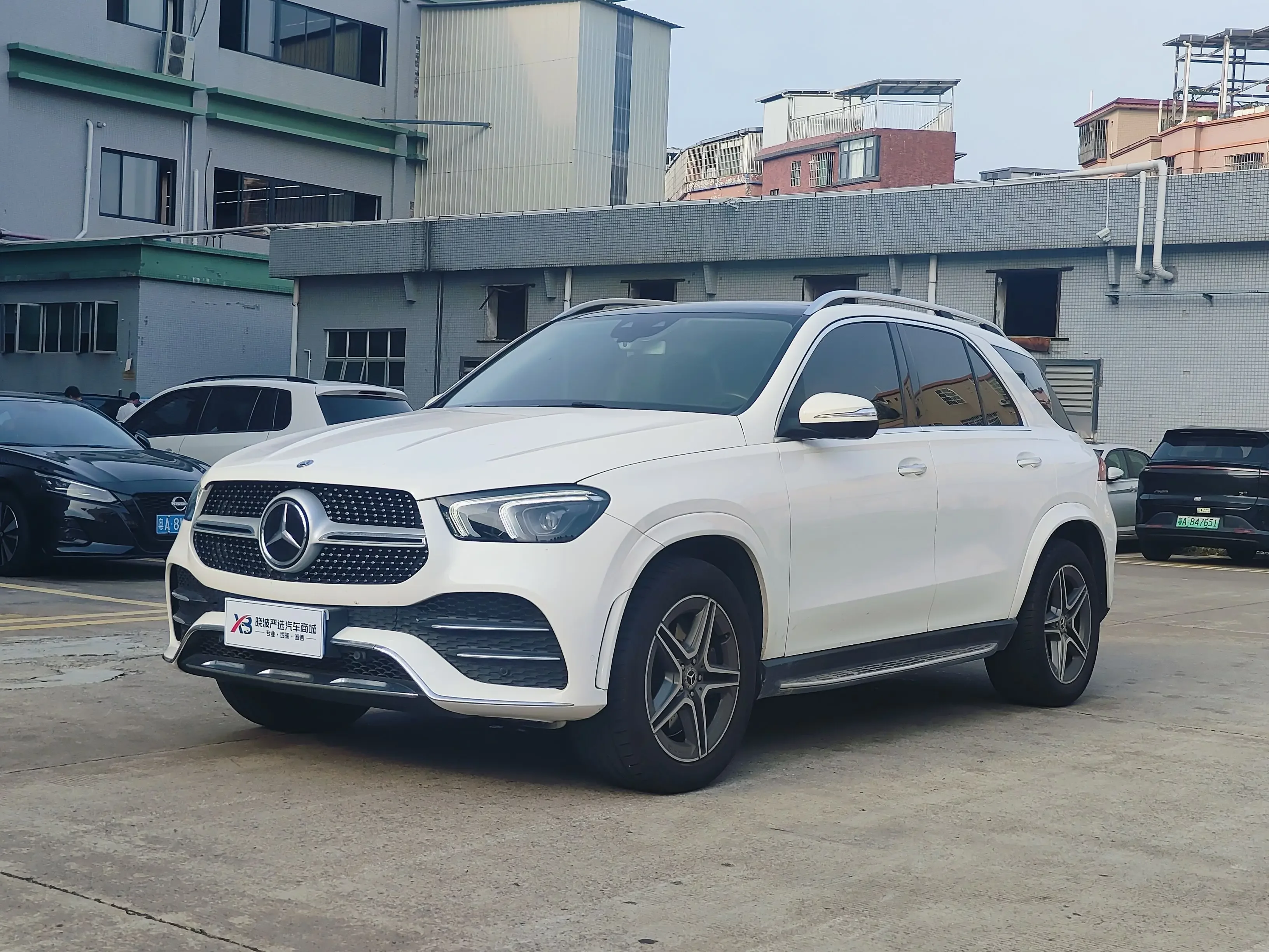 Mercedes-Benz GLE (Imported)