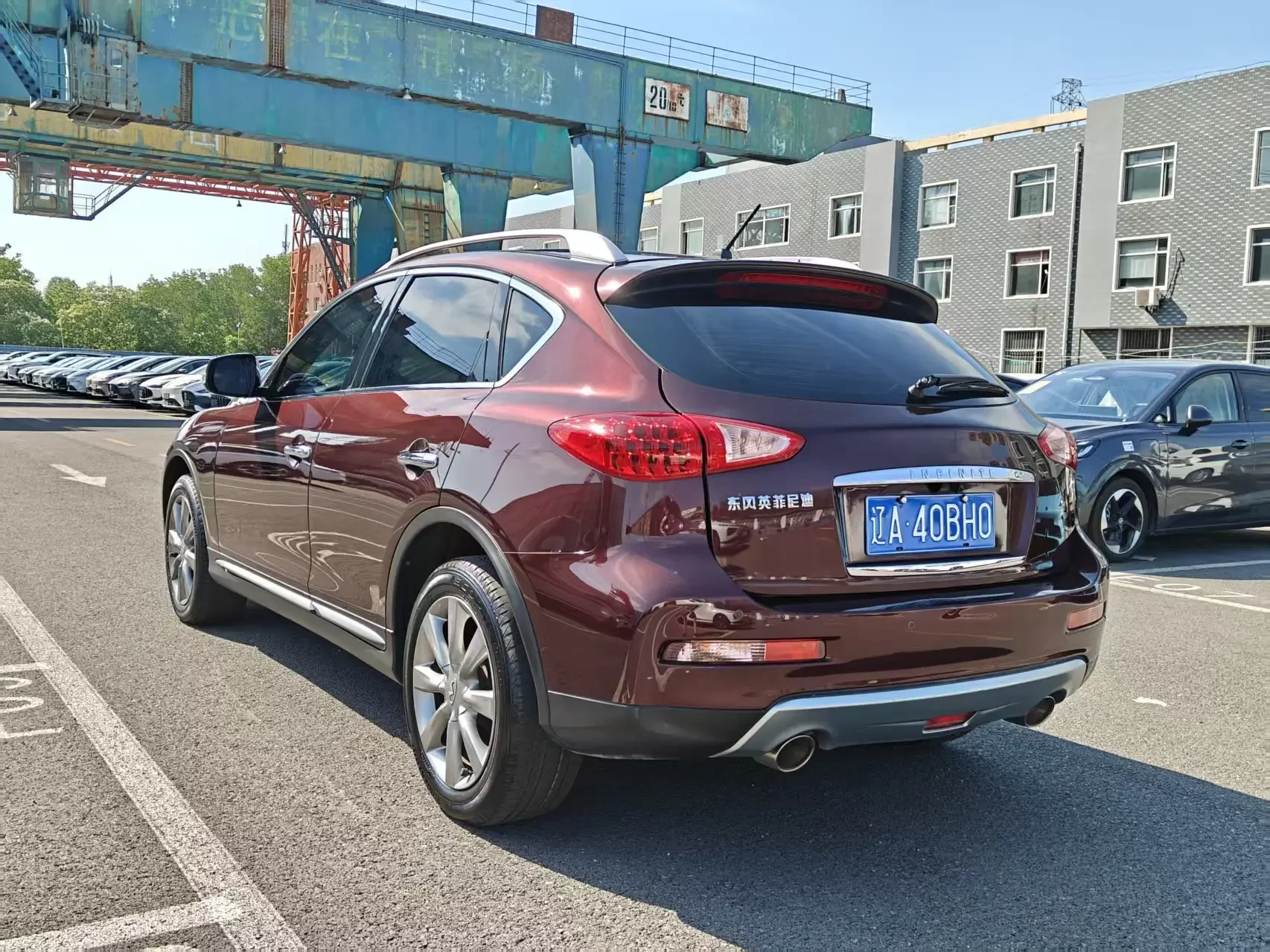 Infiniti QX50