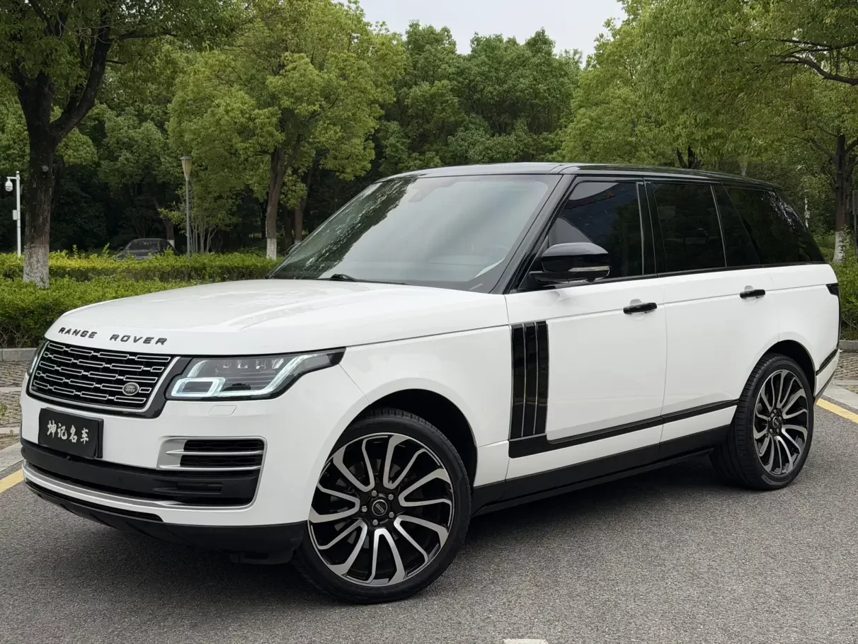Land Rover range rover