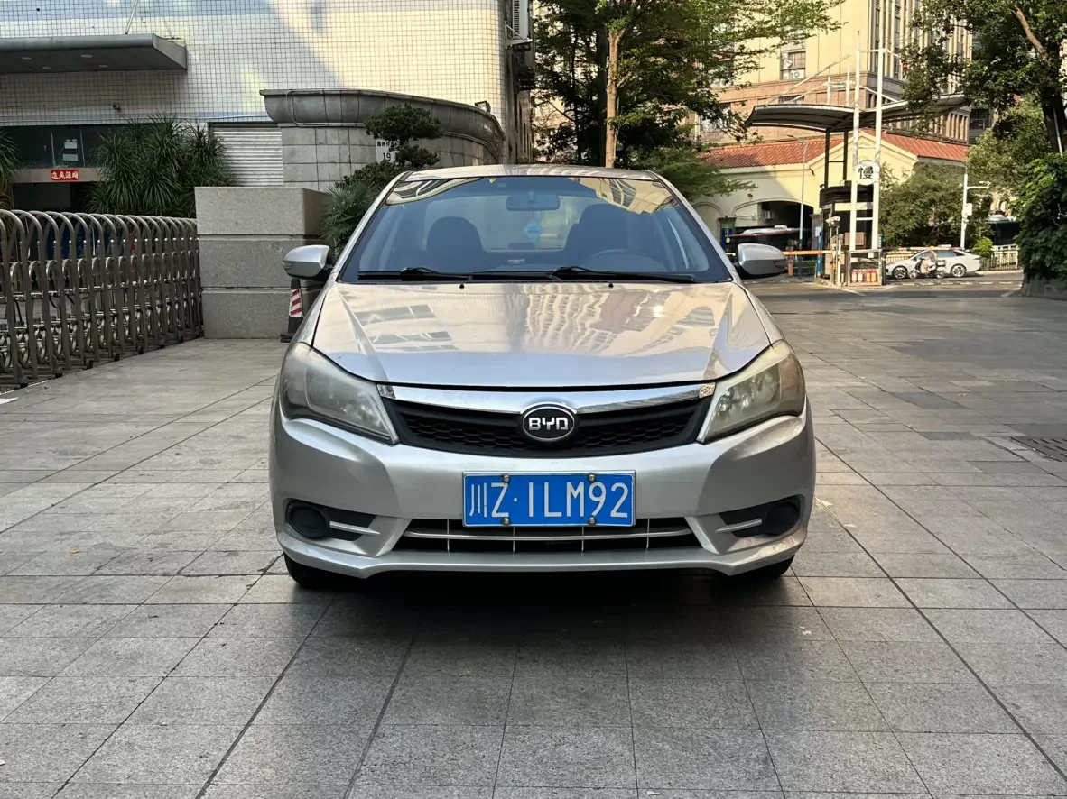 BYD F3