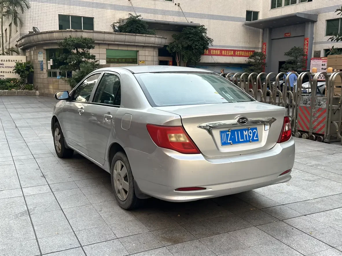 BYD F3