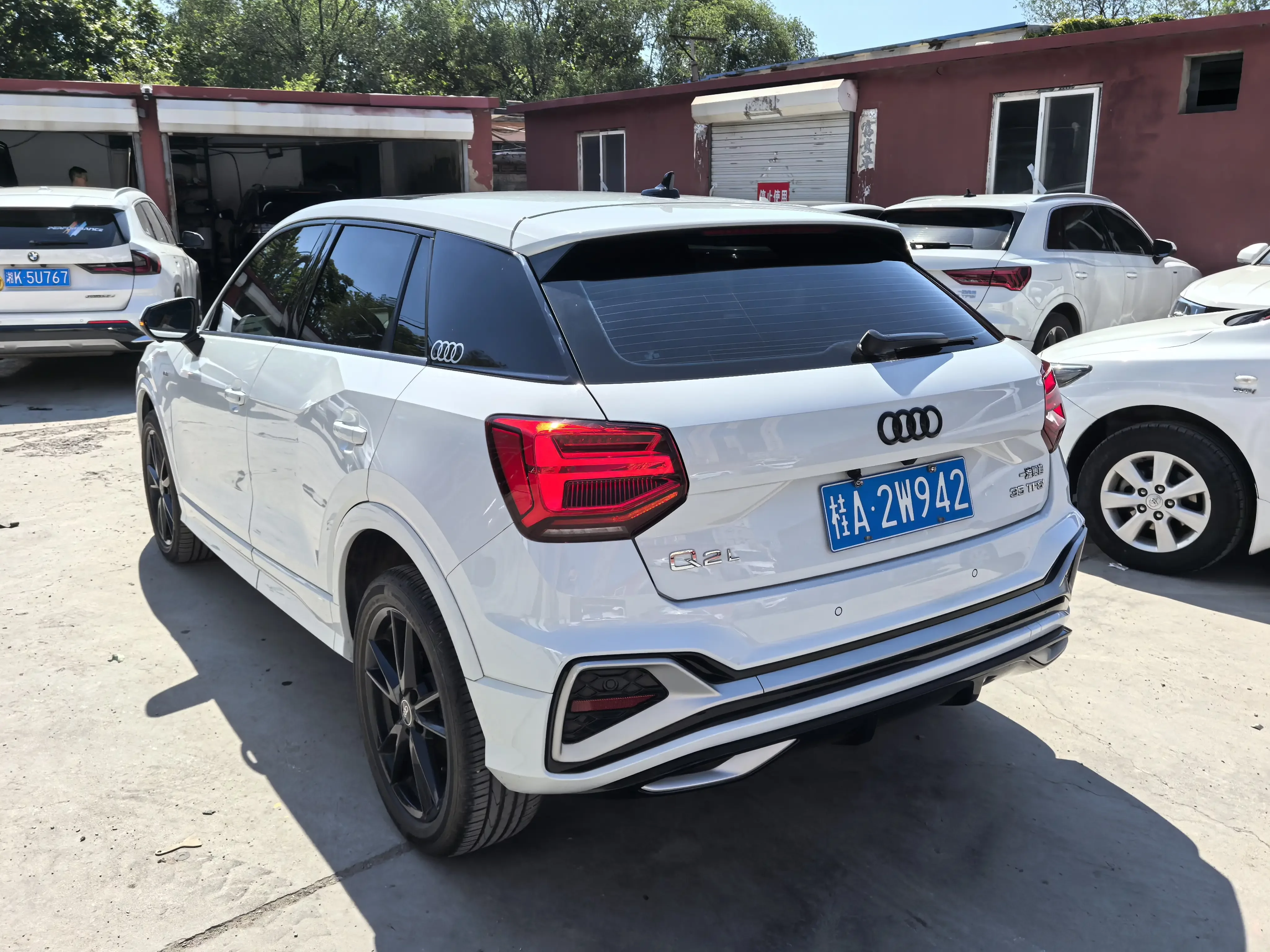 Audi Q2L
