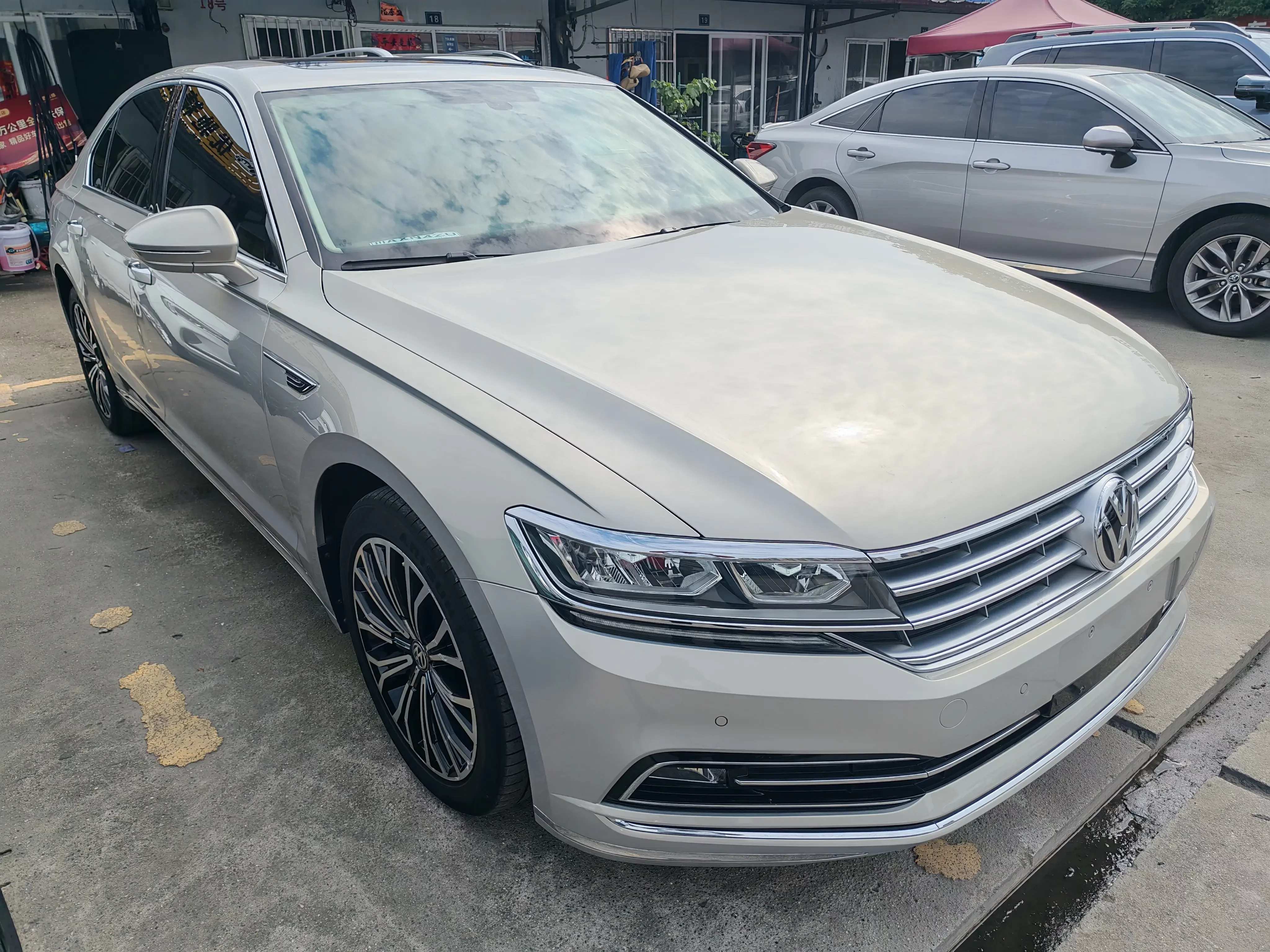 Volkswagen Hui Ang