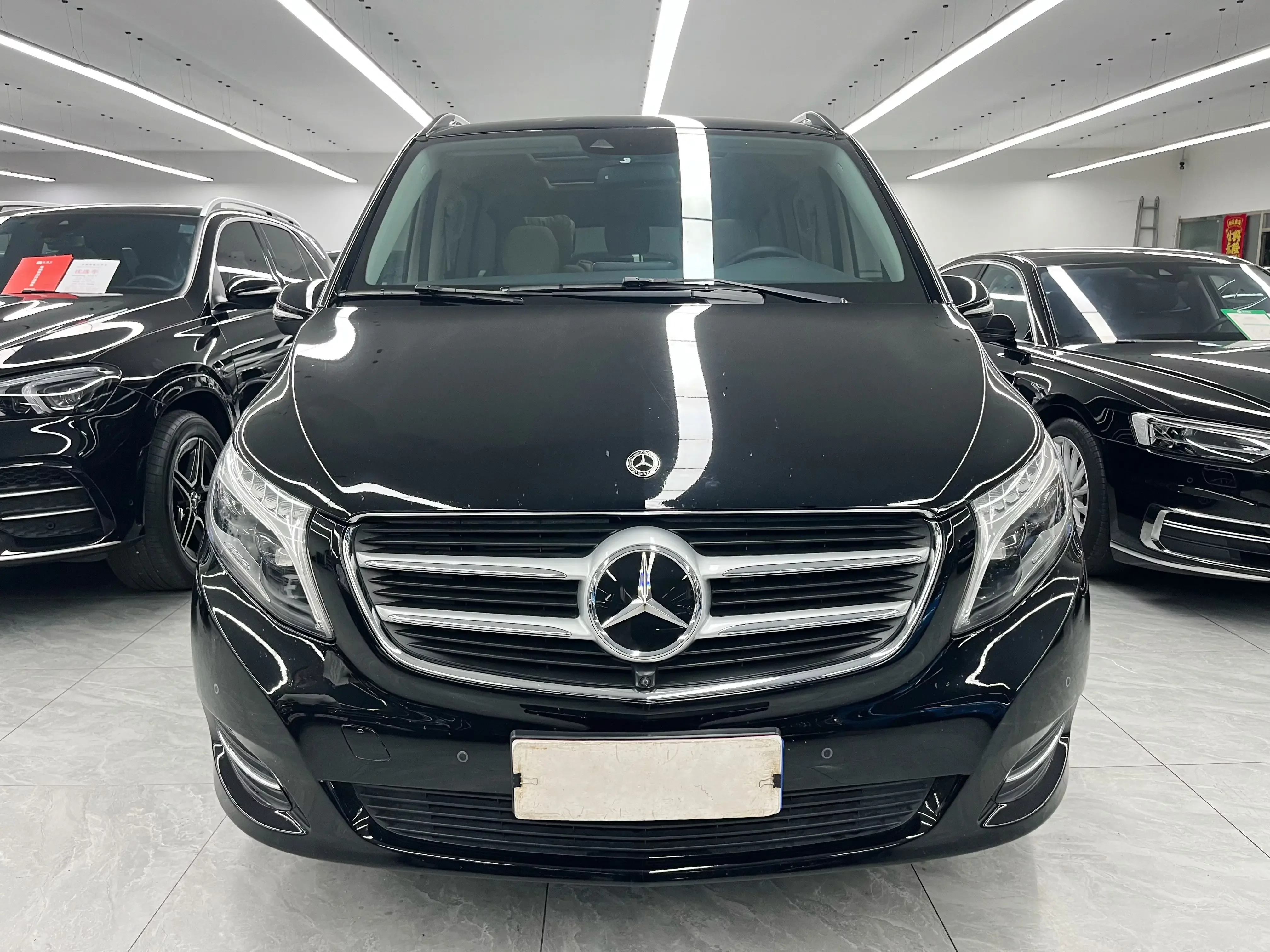 Mercedes-Benz V Class