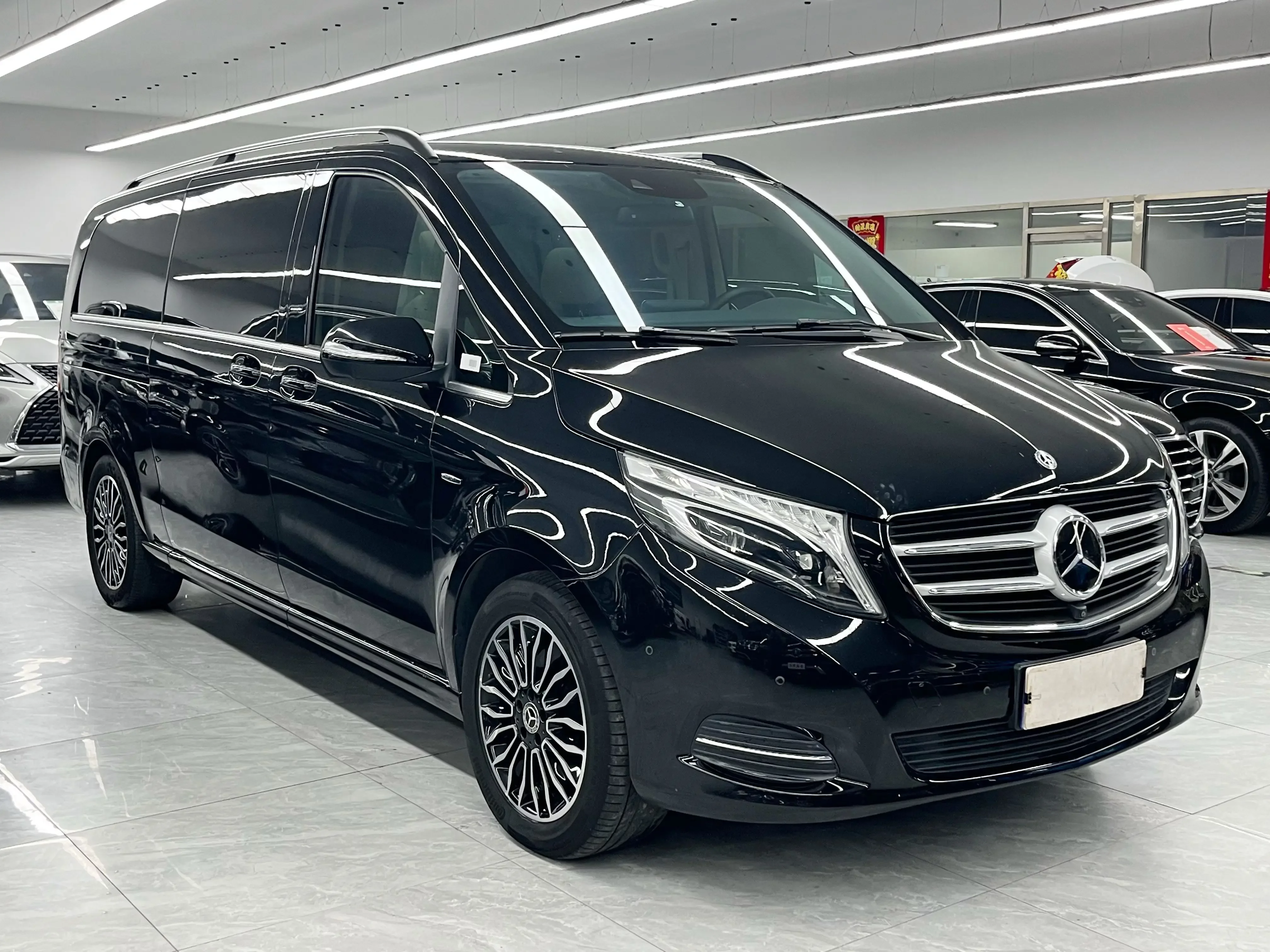 Mercedes-Benz V Class