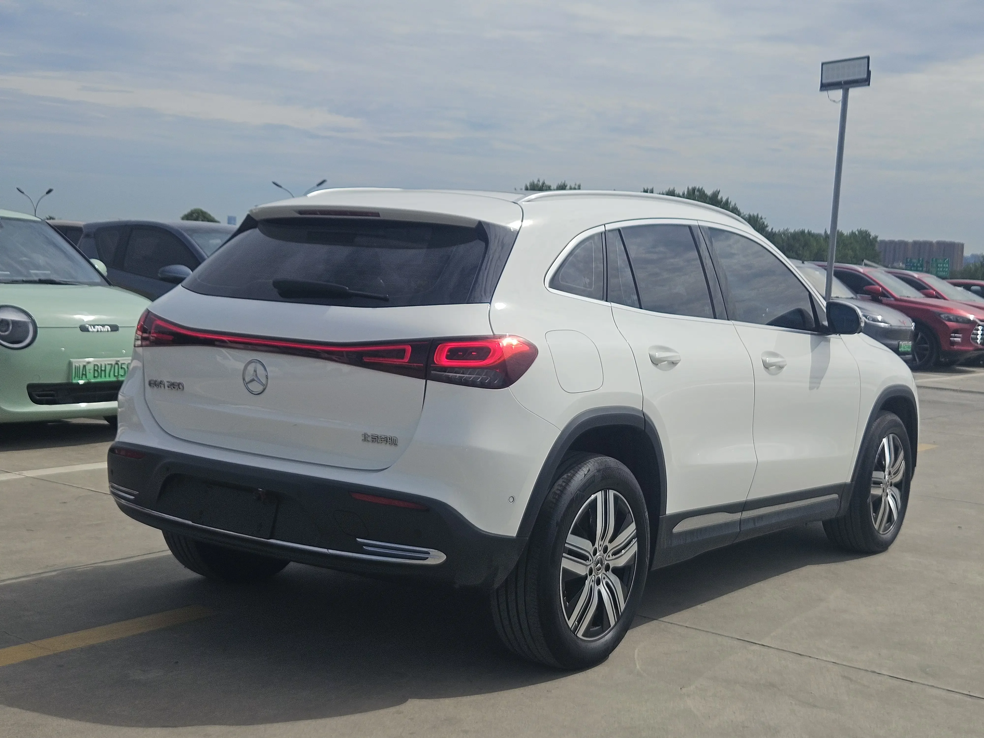 Mercedes-Benz EQA
