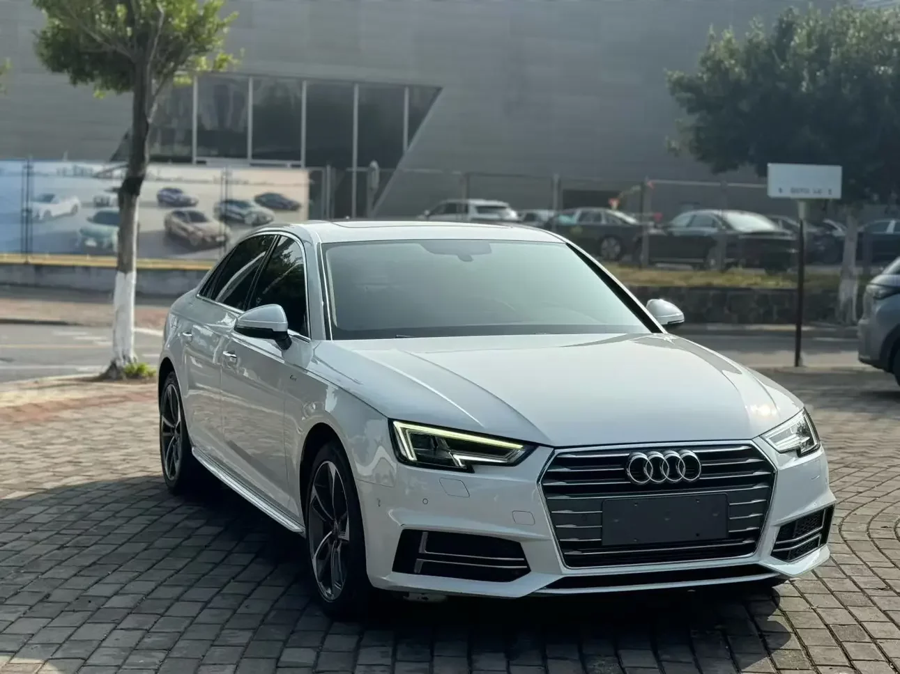 Audi A4L