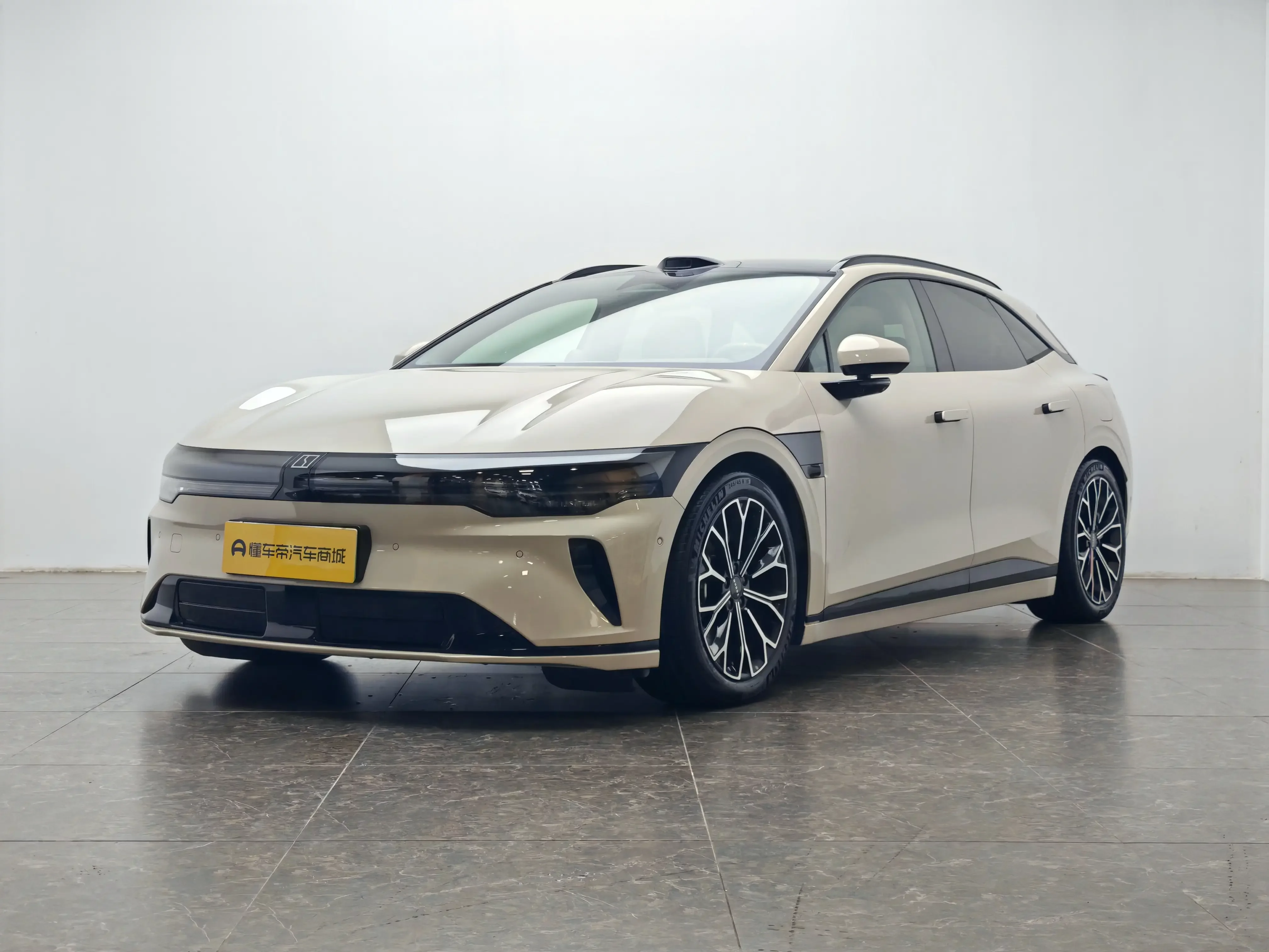 ZEEKR 007GT