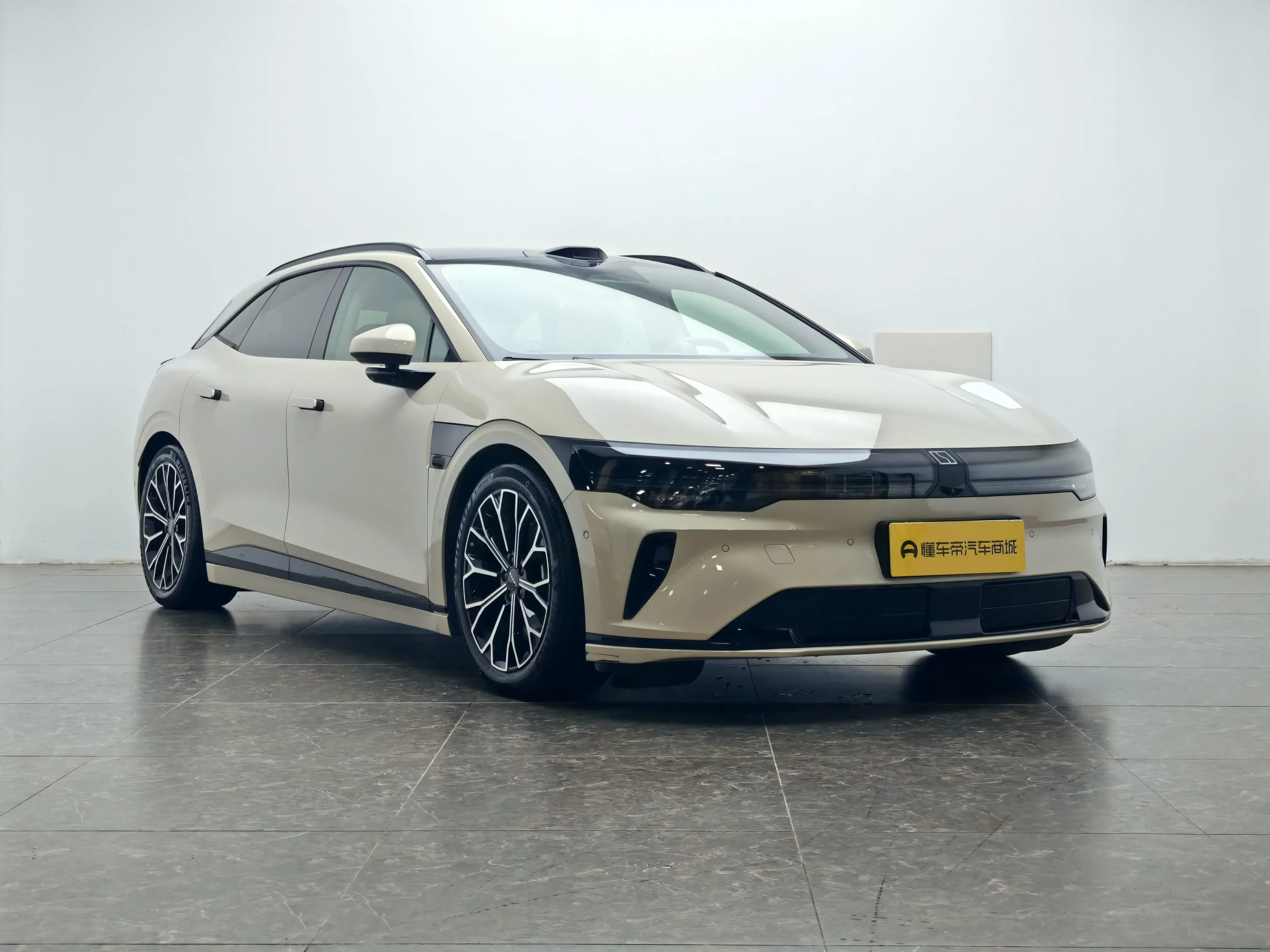 ZEEKR 007GT