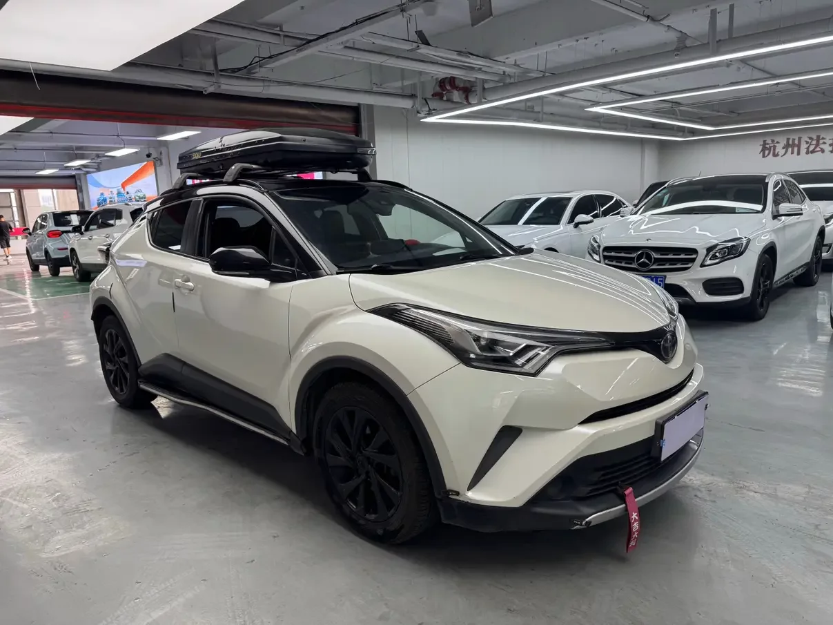 Toyota C-HR Hybrid