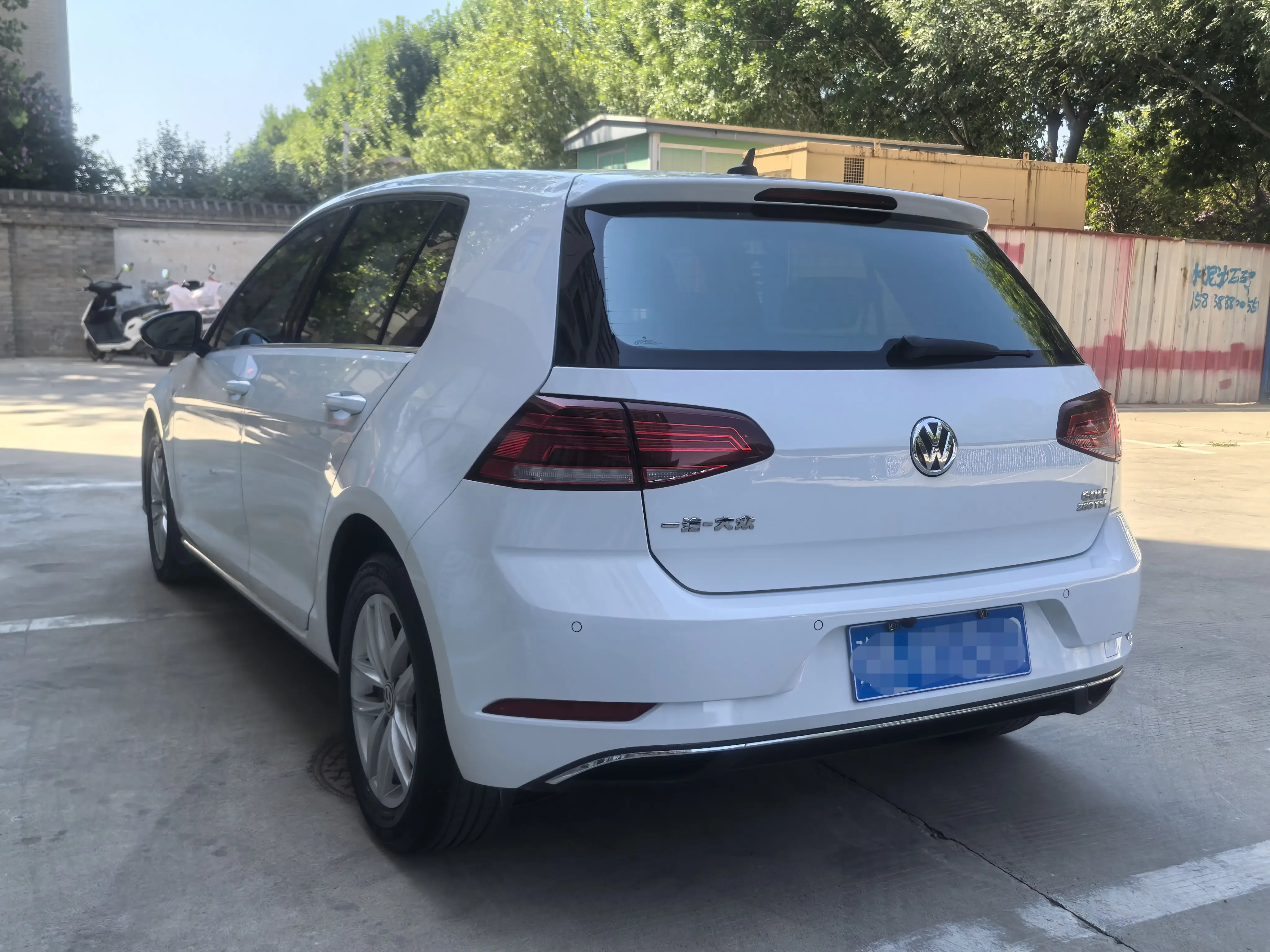 Volkswagen golf
