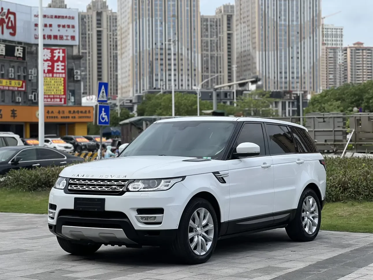 Land Rover Range Rover Sport