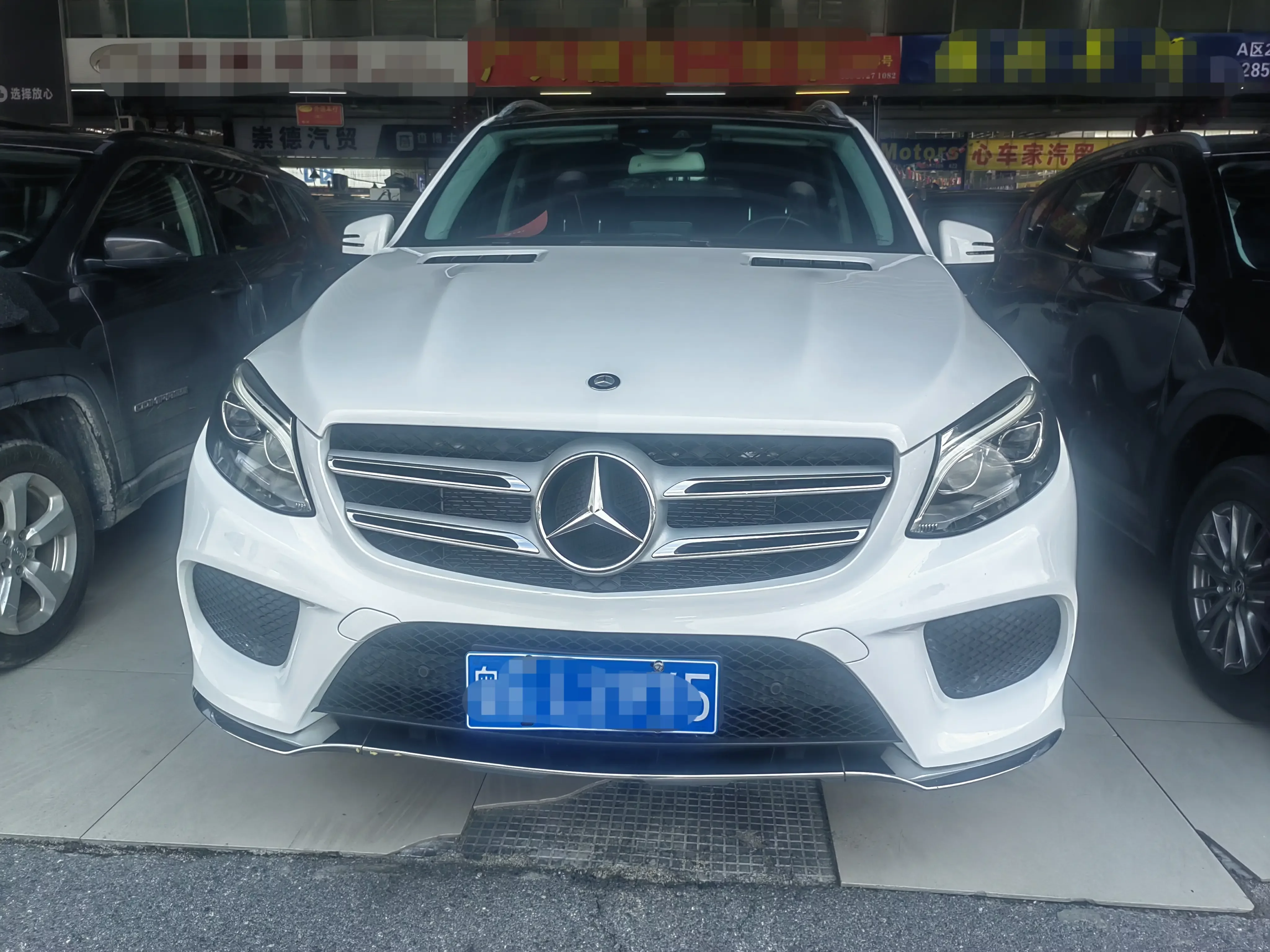 Mercedes-Benz GLE (Imported)