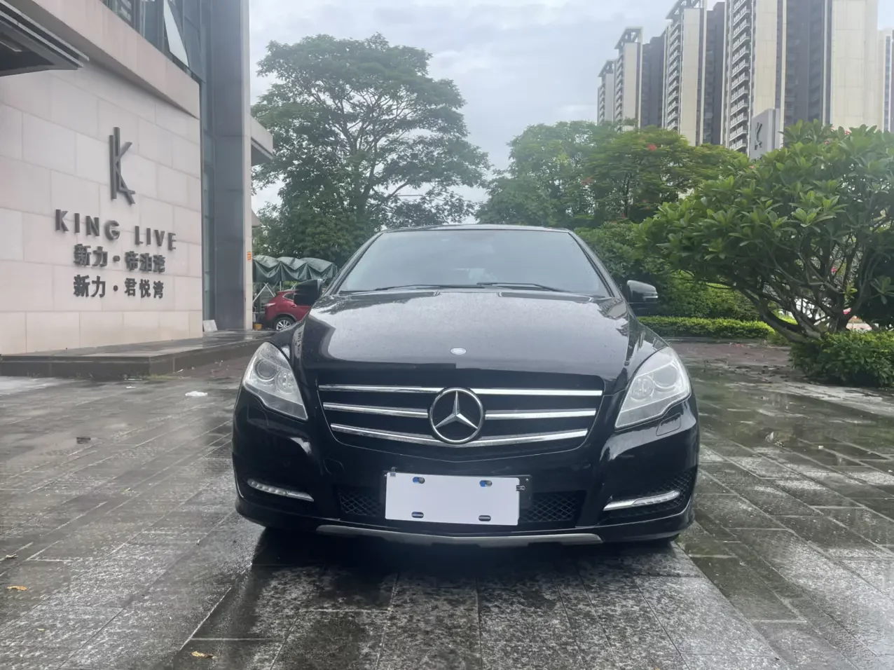 Mercedes-Benz R-Class