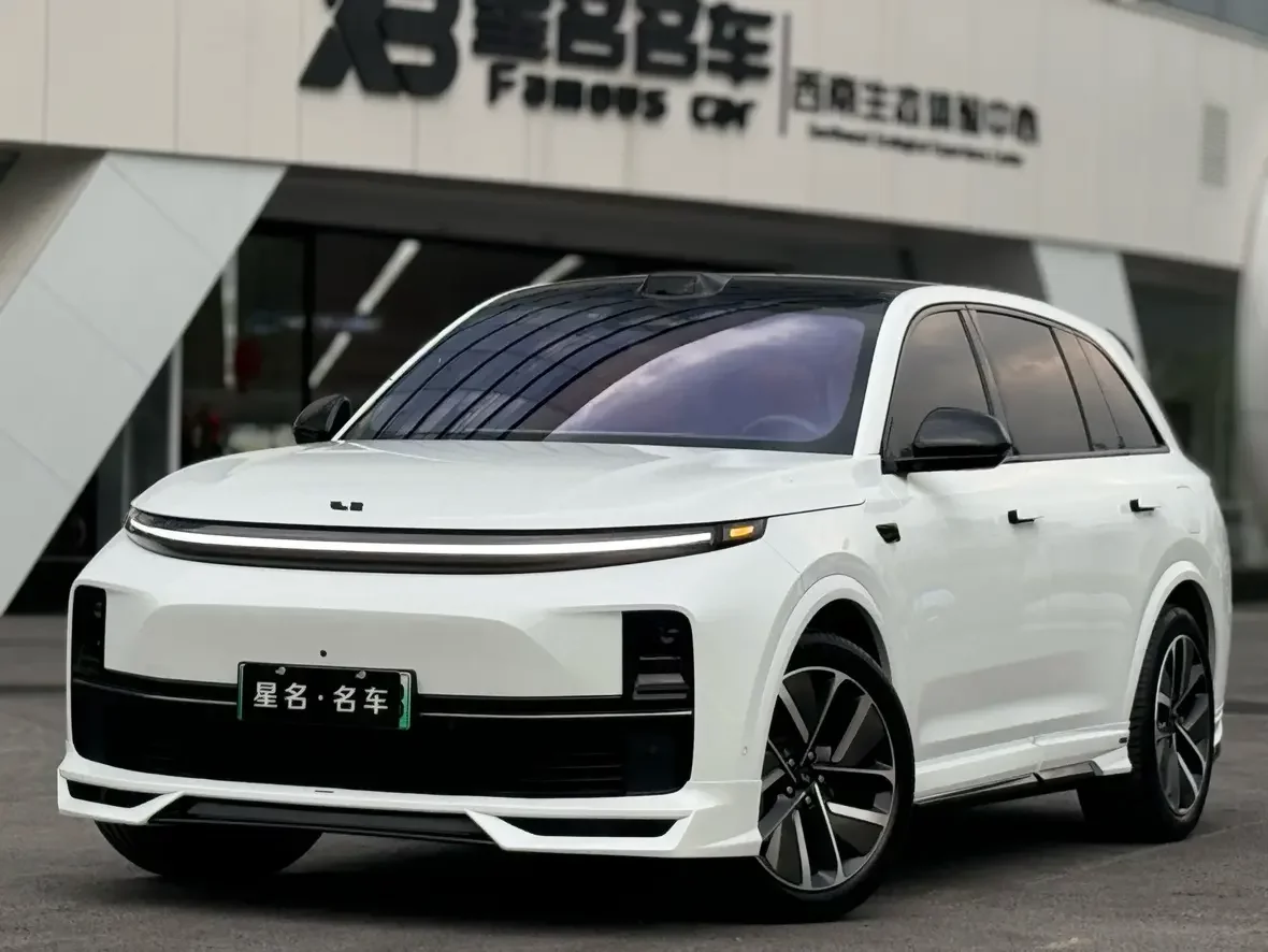 Lixiang L7