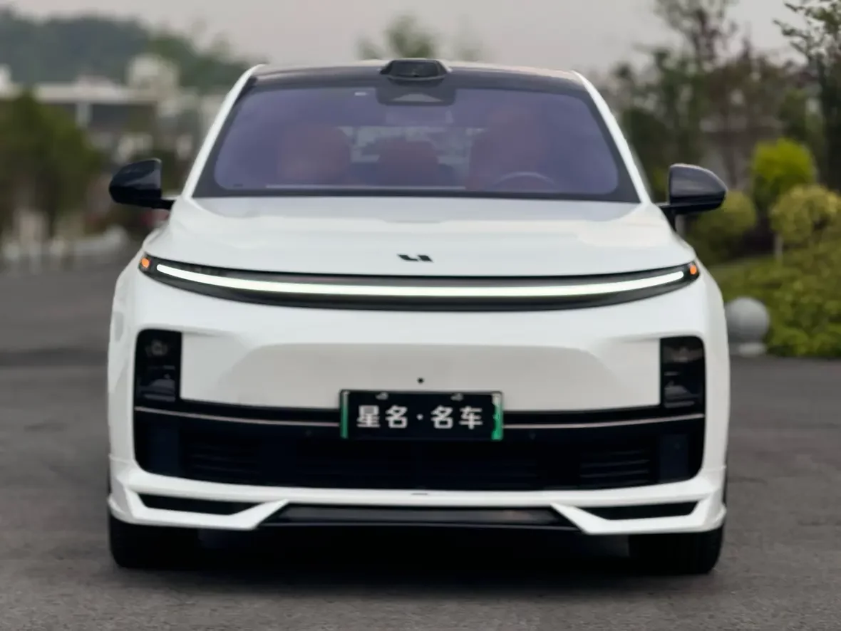 Lixiang L7