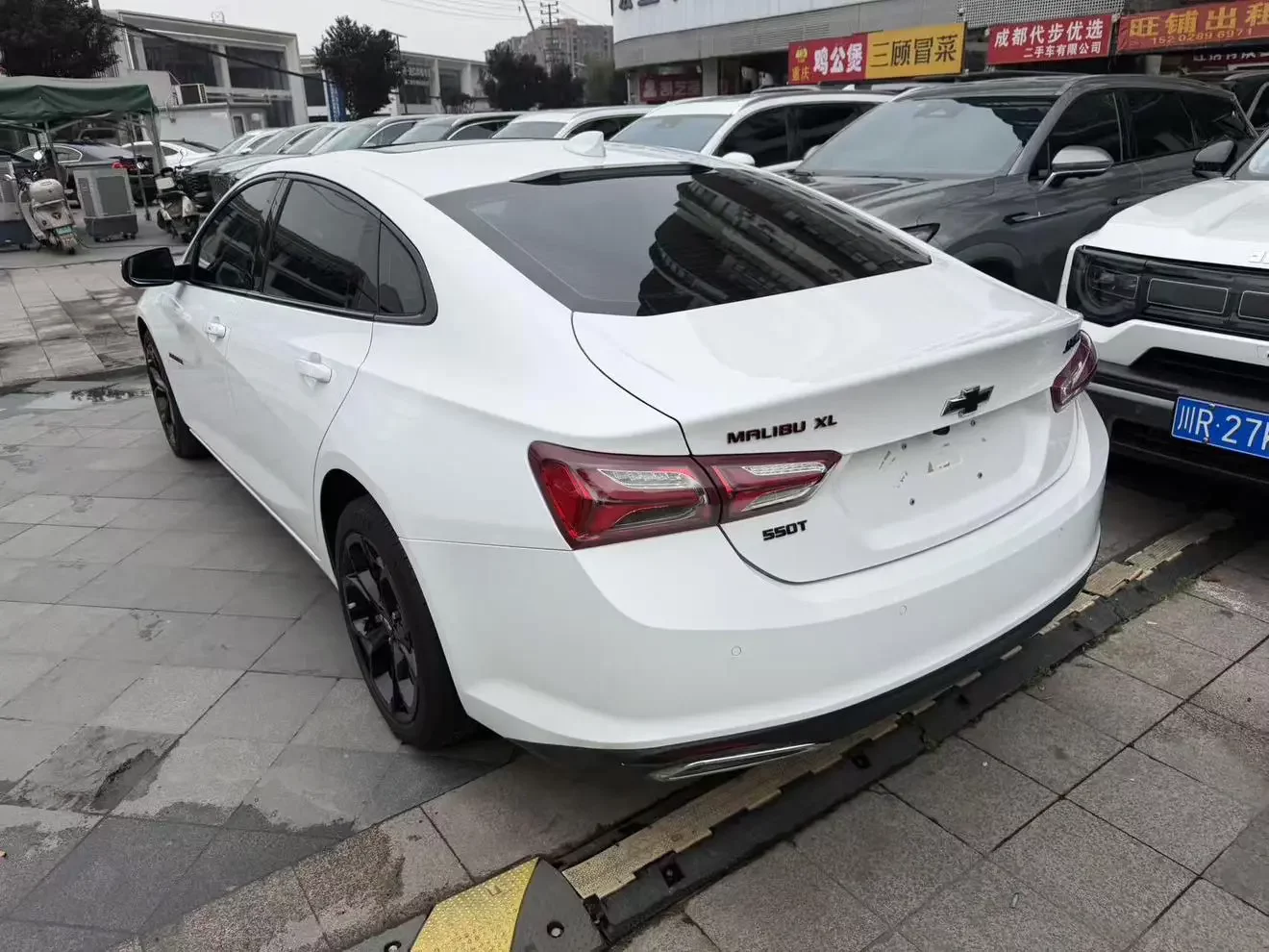 Chevrolet Malibu XL