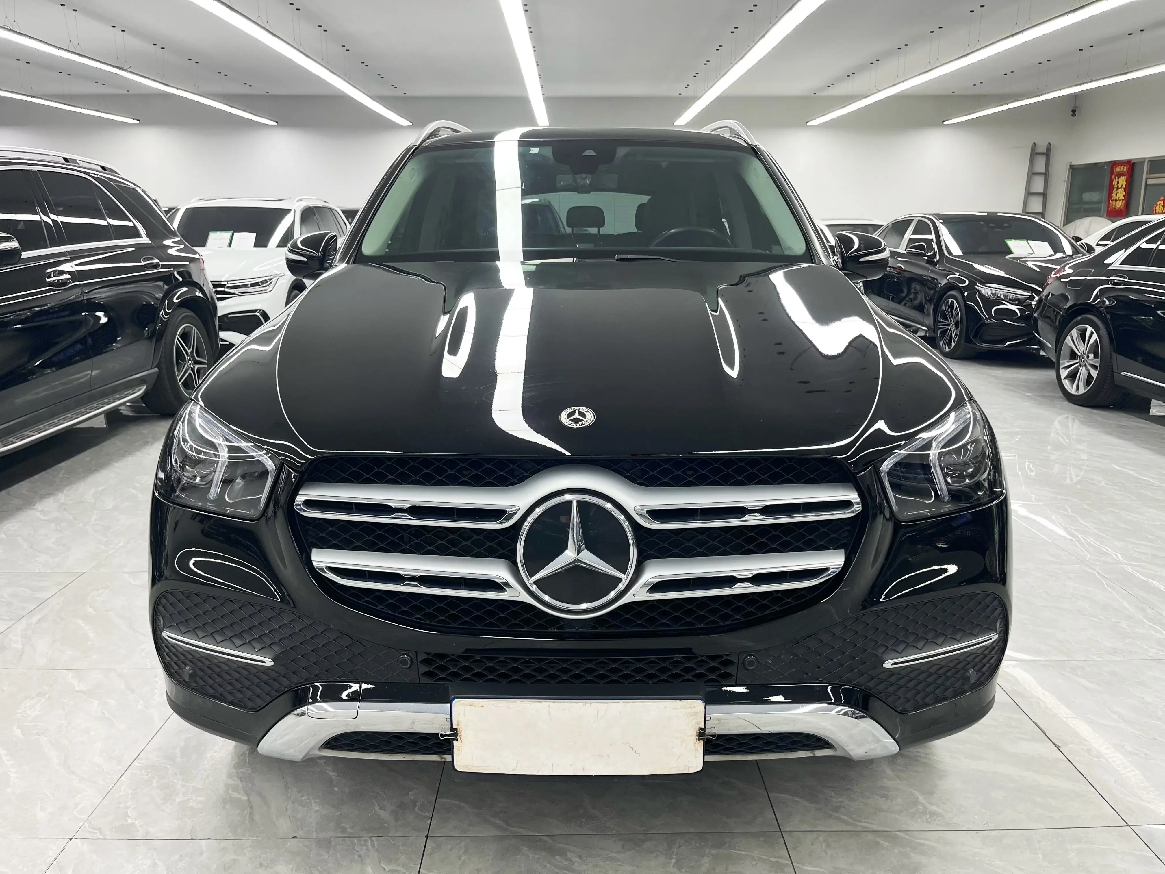 Mercedes-Benz GLE (Imported)