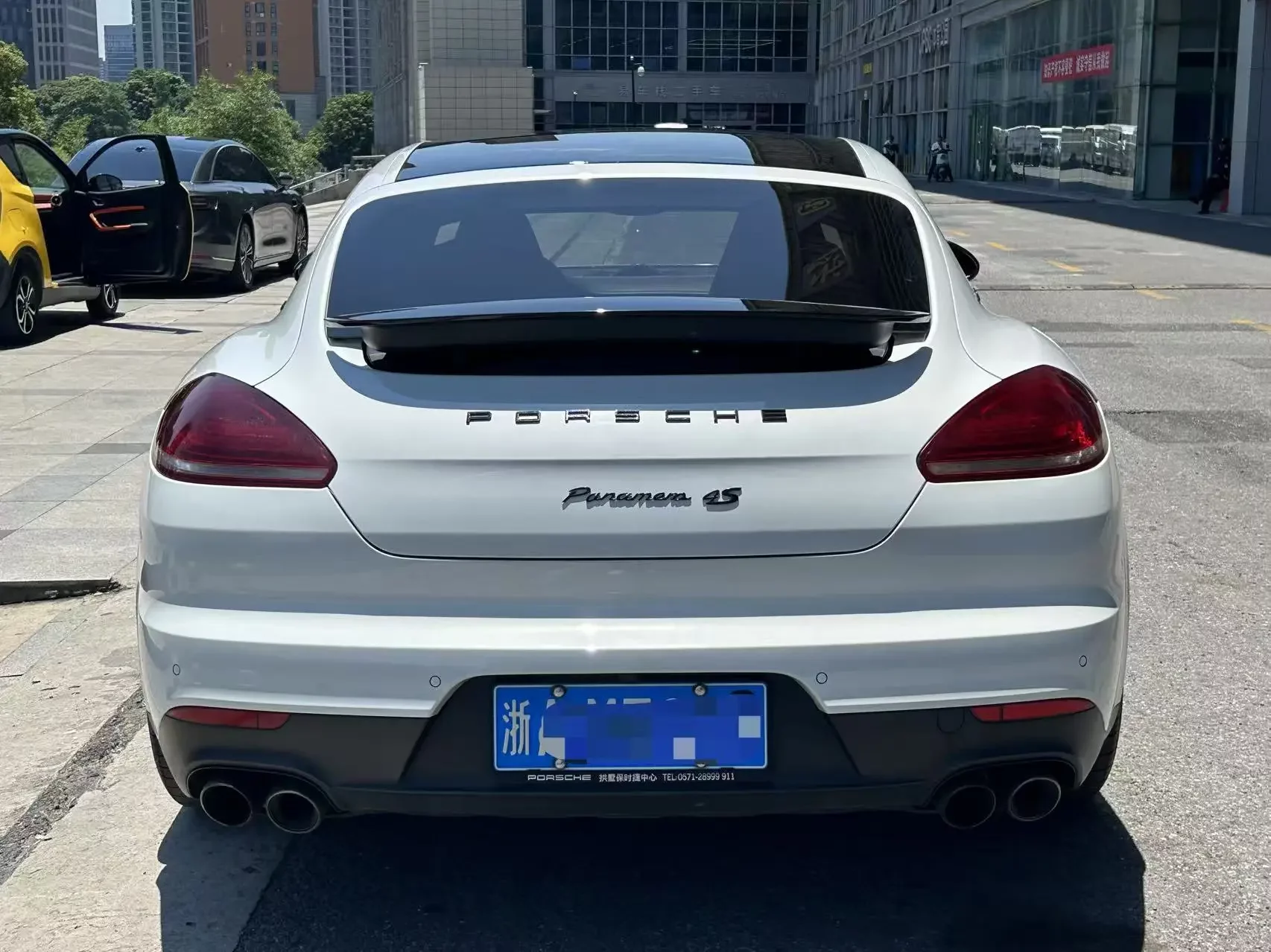 Porsche Panamera