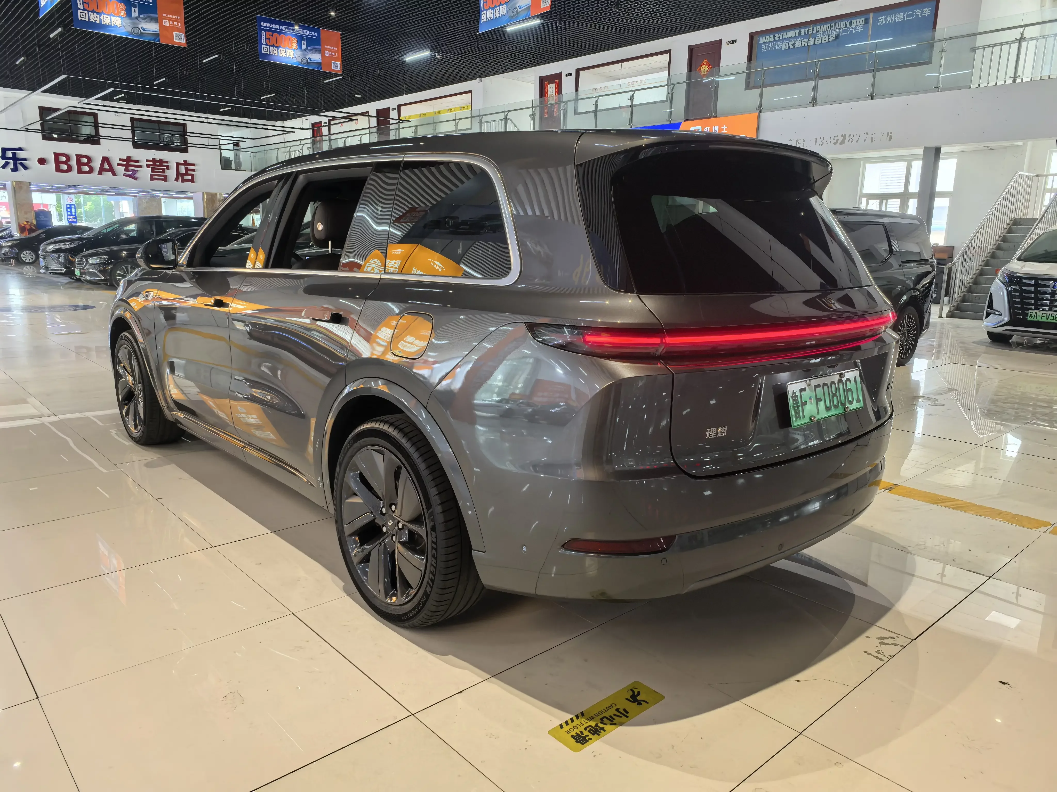Lixiang L9