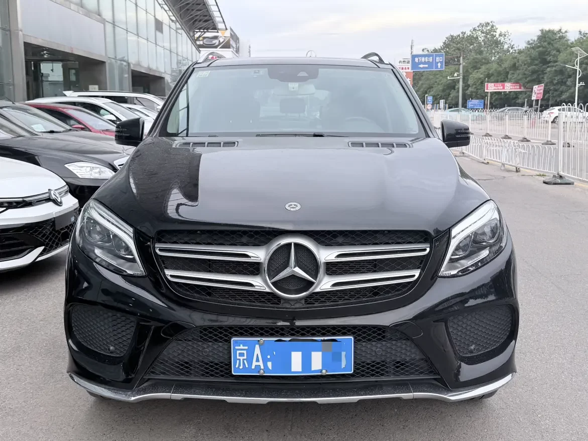 Mercedes-Benz GLE (Imported)