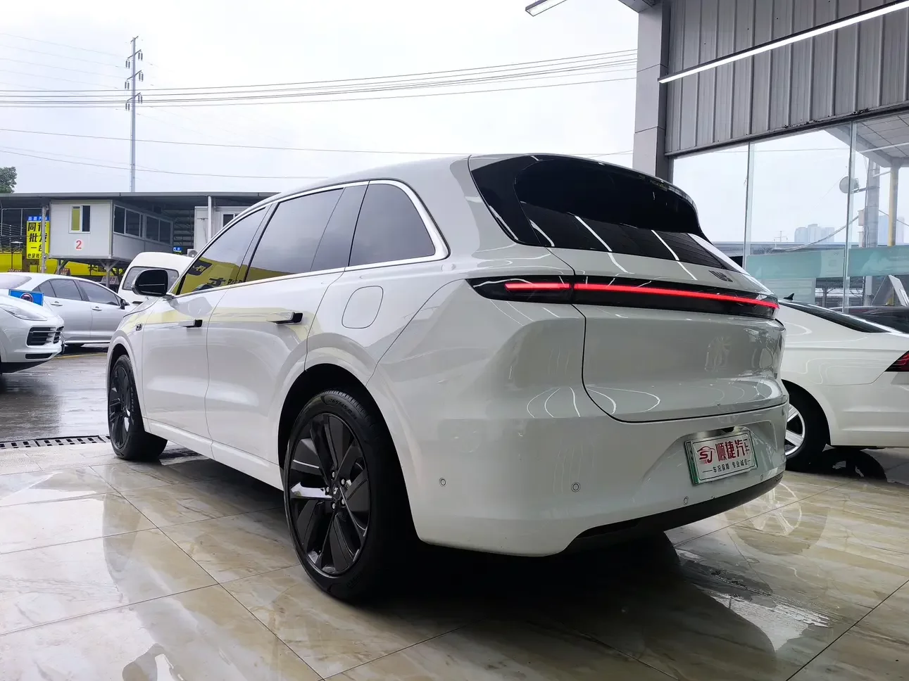 Lixiang L6