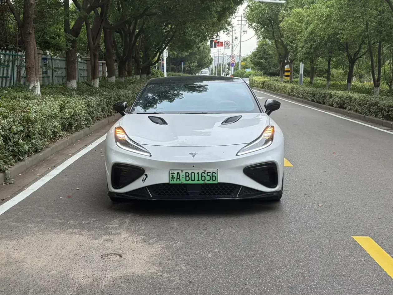 NETA Neta GT (Nezha GT)  из Китая