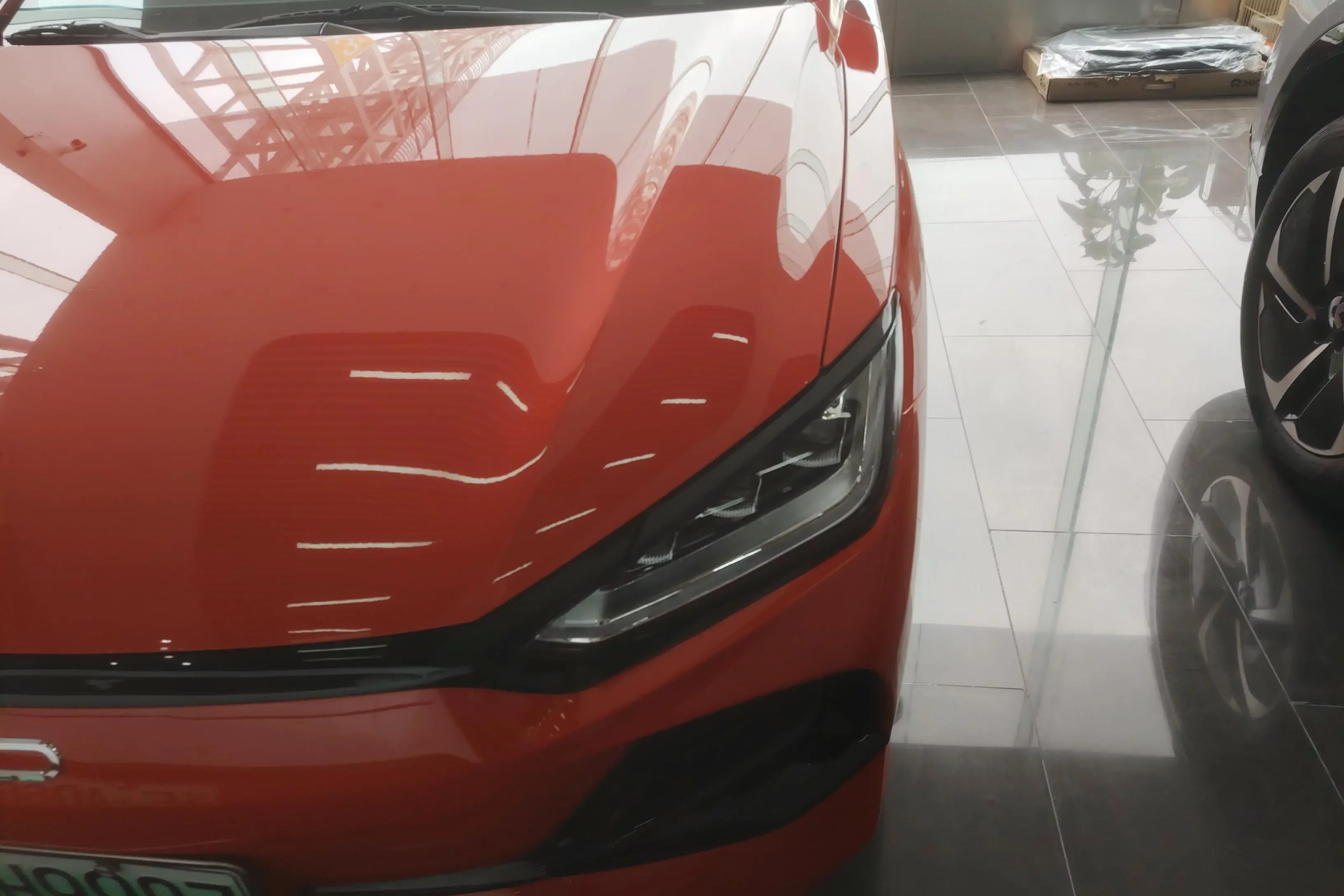 BYD e2