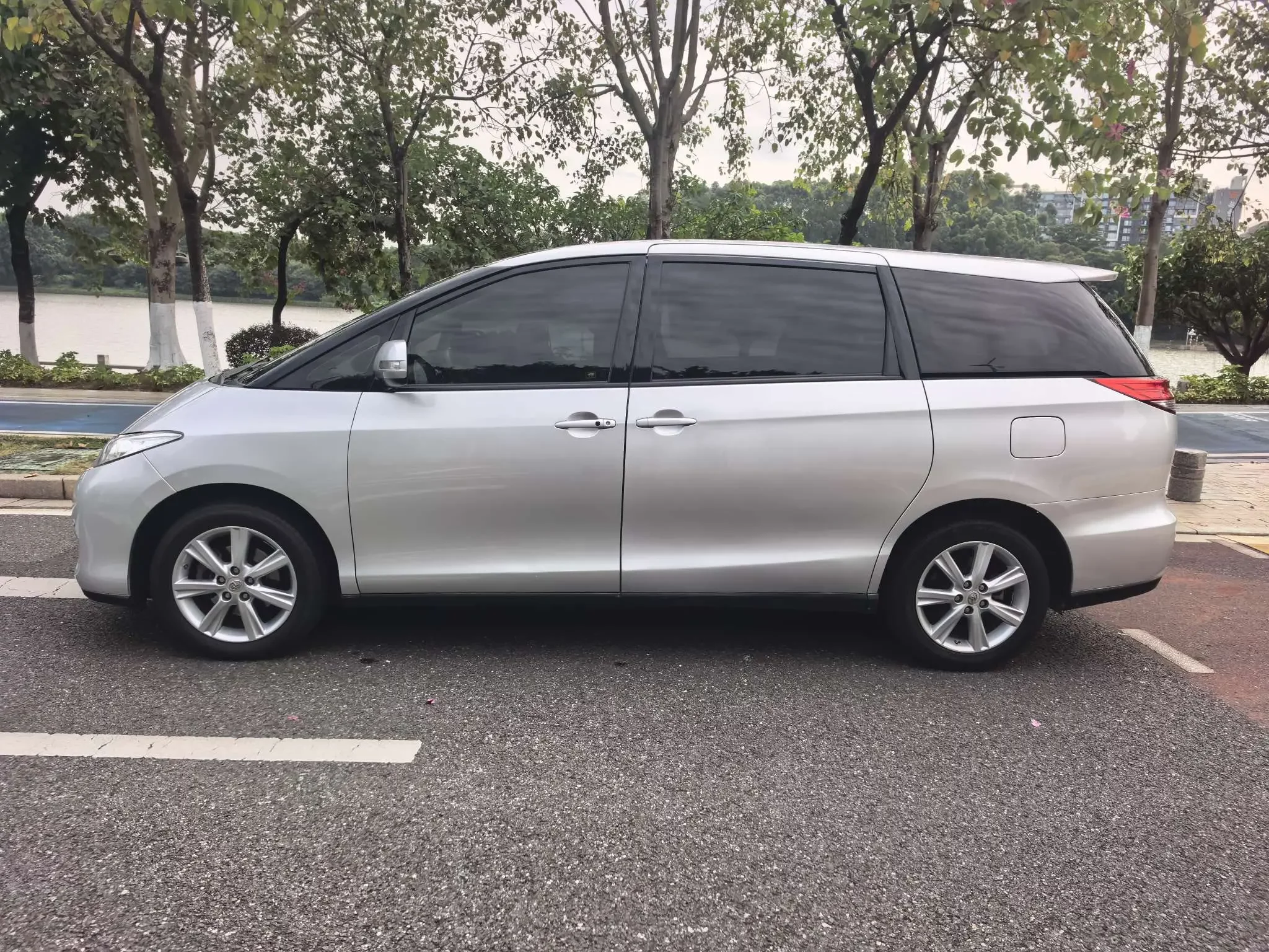 Toyota Previa