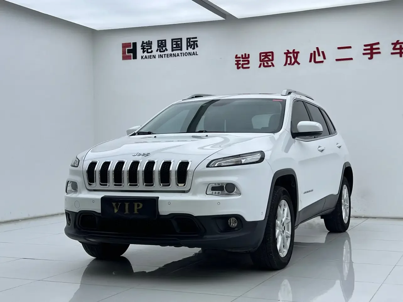 Jeep Cherokee  из Китая