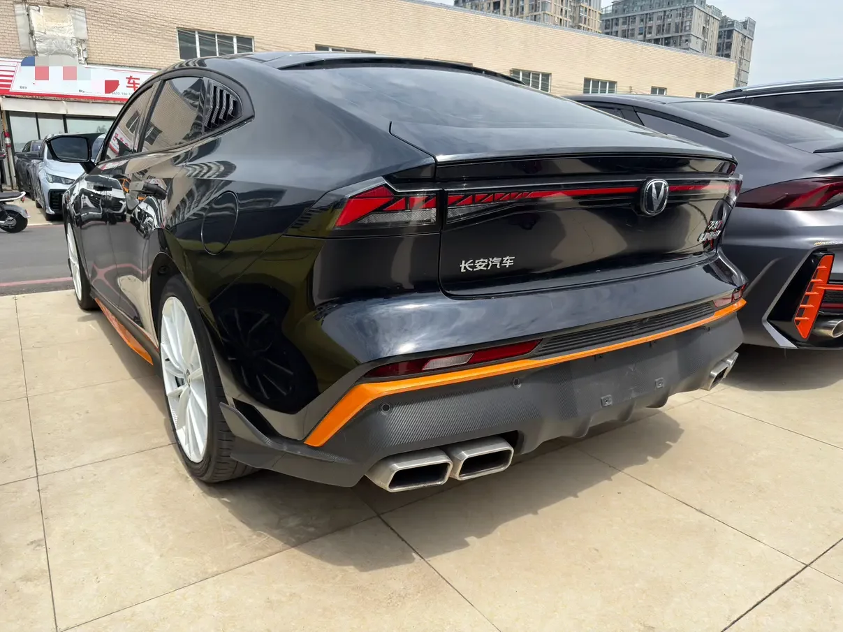Changan UNI-V