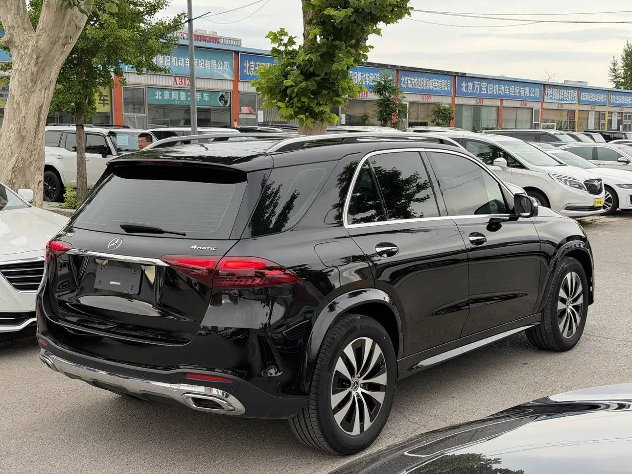 Mercedes-Benz GLE (Imported)