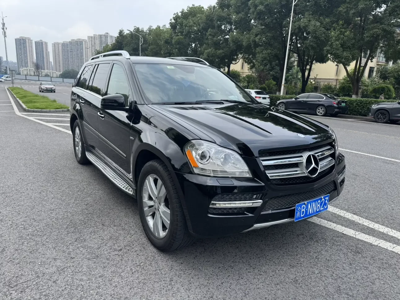 Mercedes-Benz GL Class