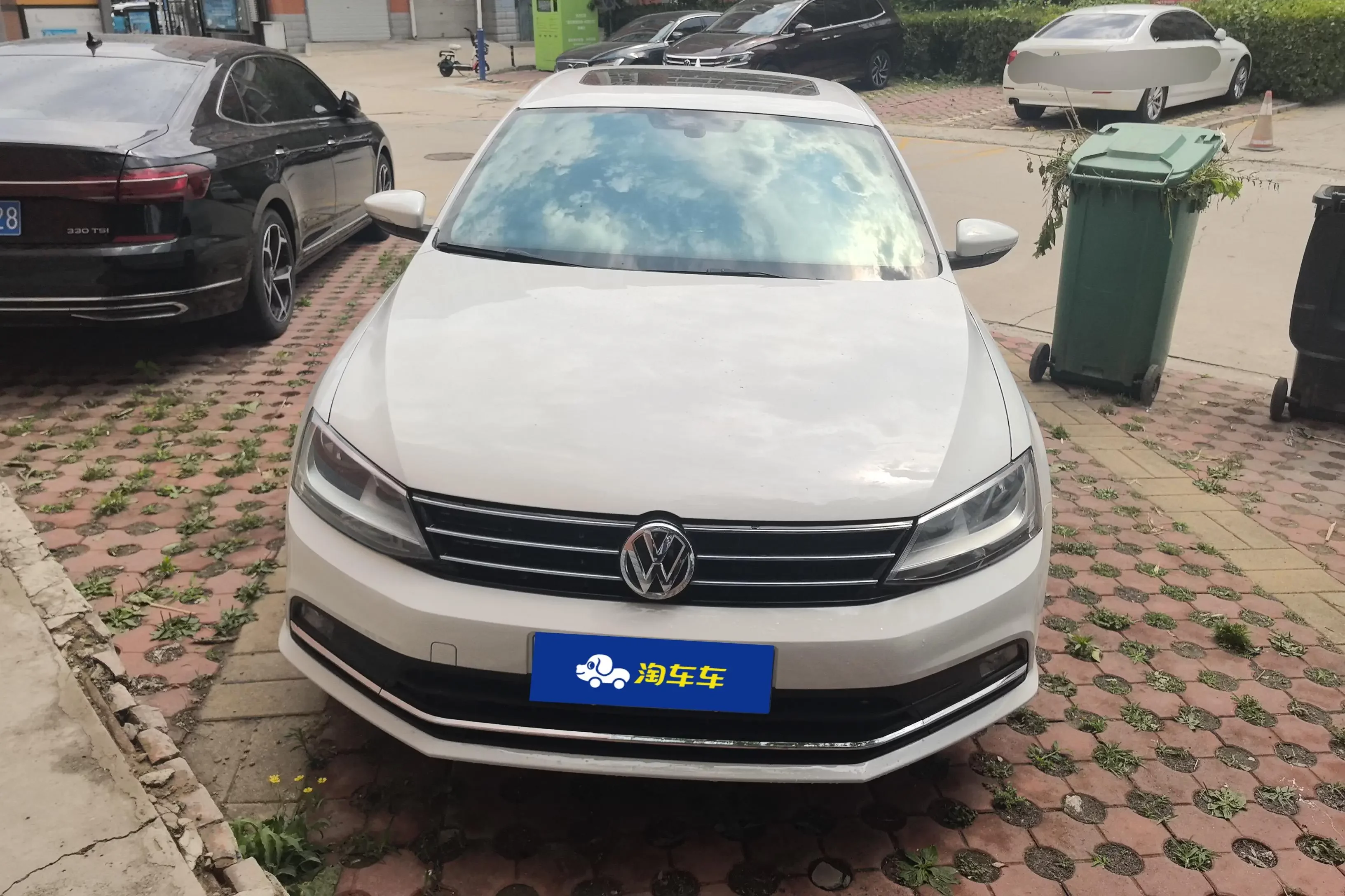 Volkswagen Sagitar