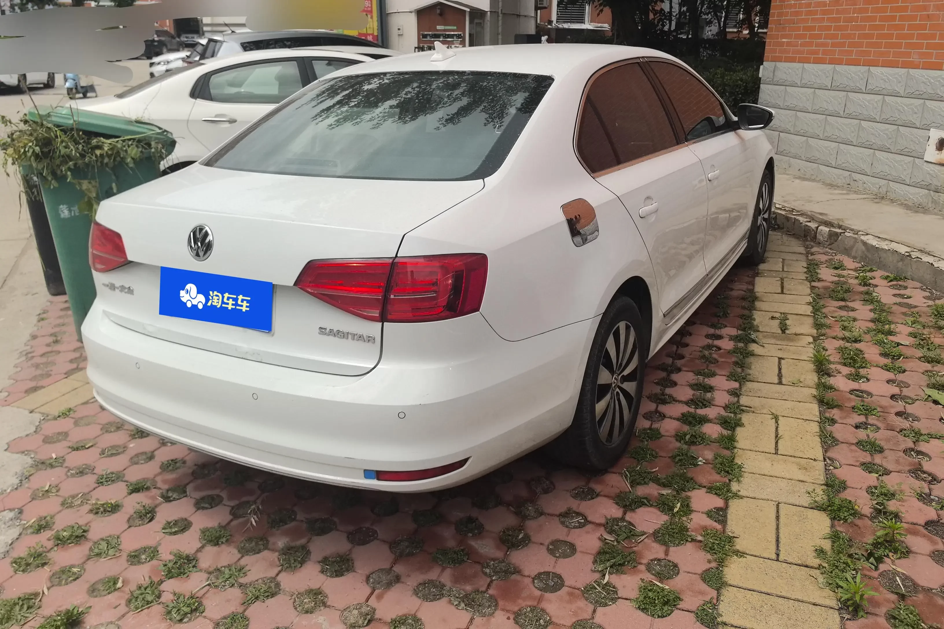 Volkswagen Sagitar