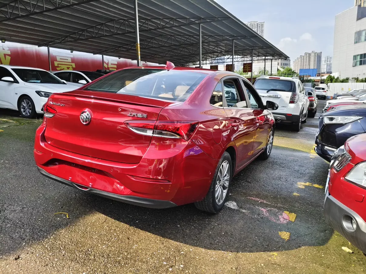 Buick Yinglang