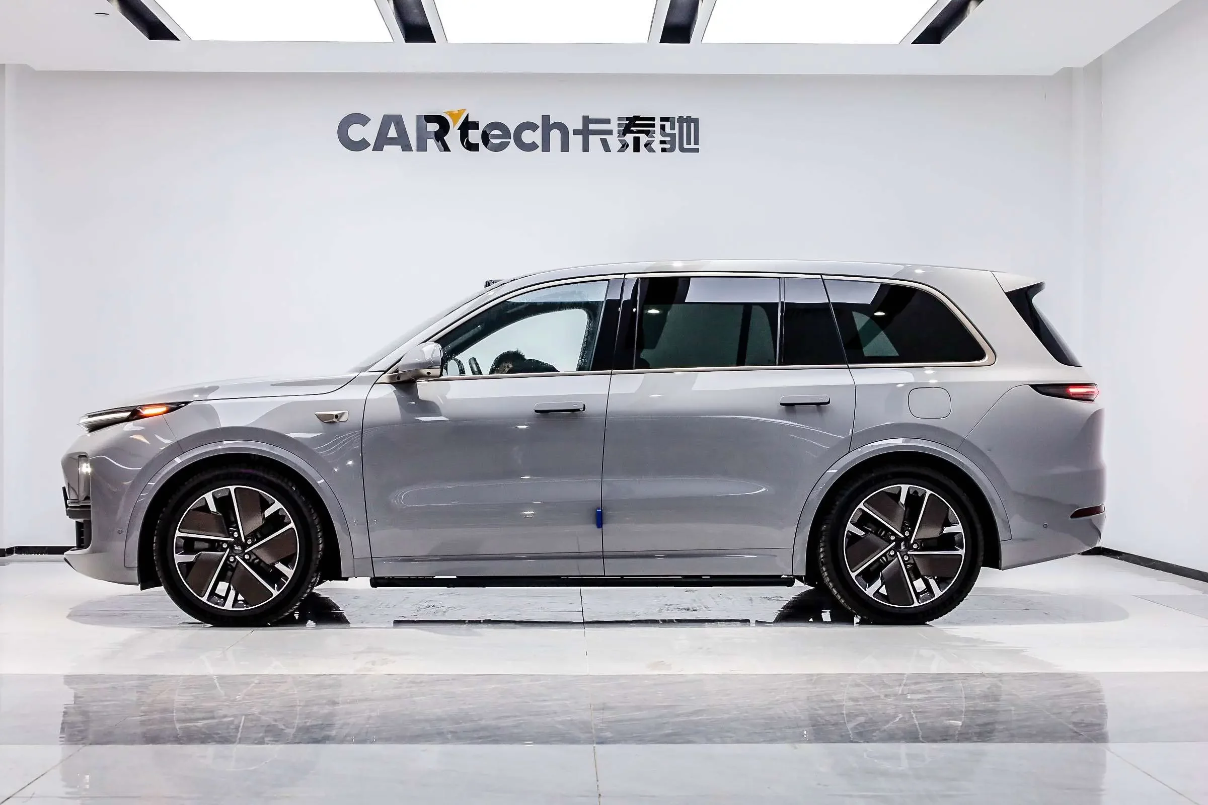 Lixiang L9