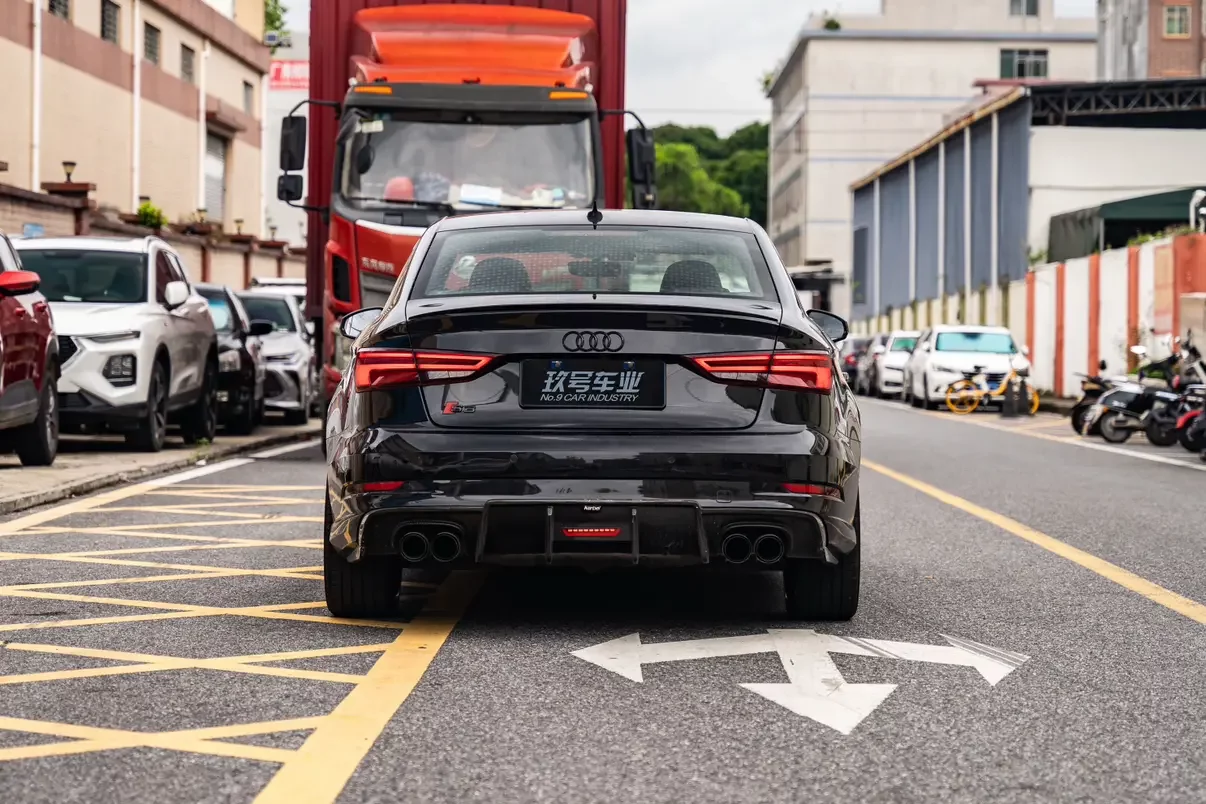 Audi S3