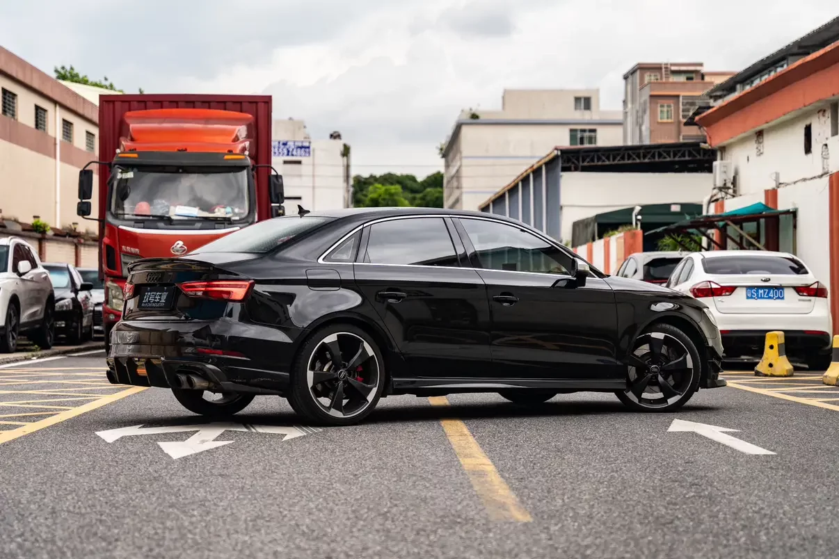 Audi S3