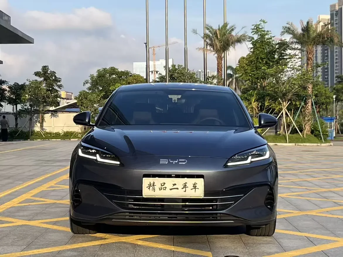 BYD Seal 06DM