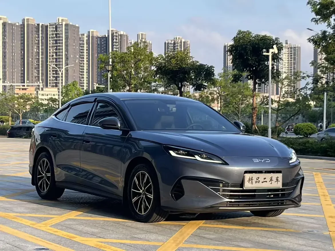 BYD Seal 06DM