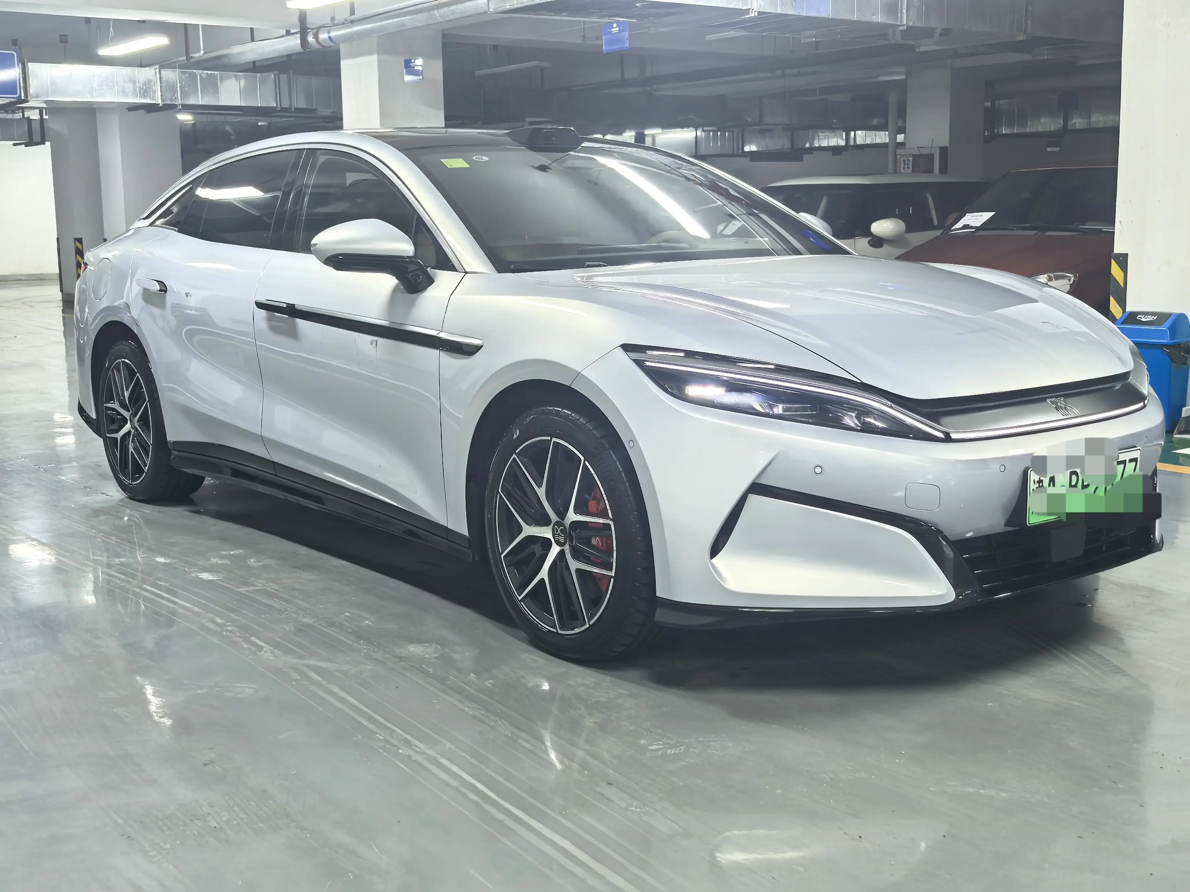 BYD Han L EV