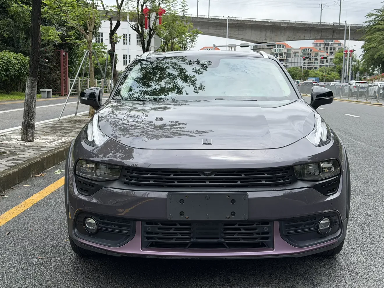 Lynk & Co 02