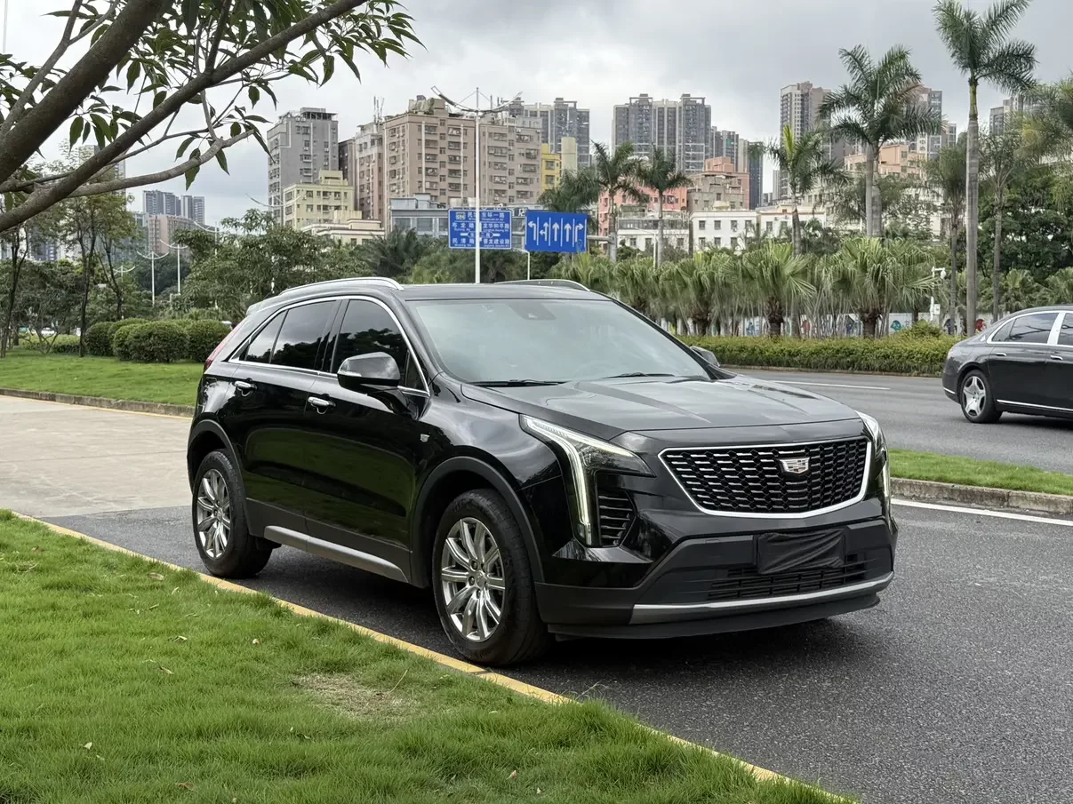 Cadillac XT4
